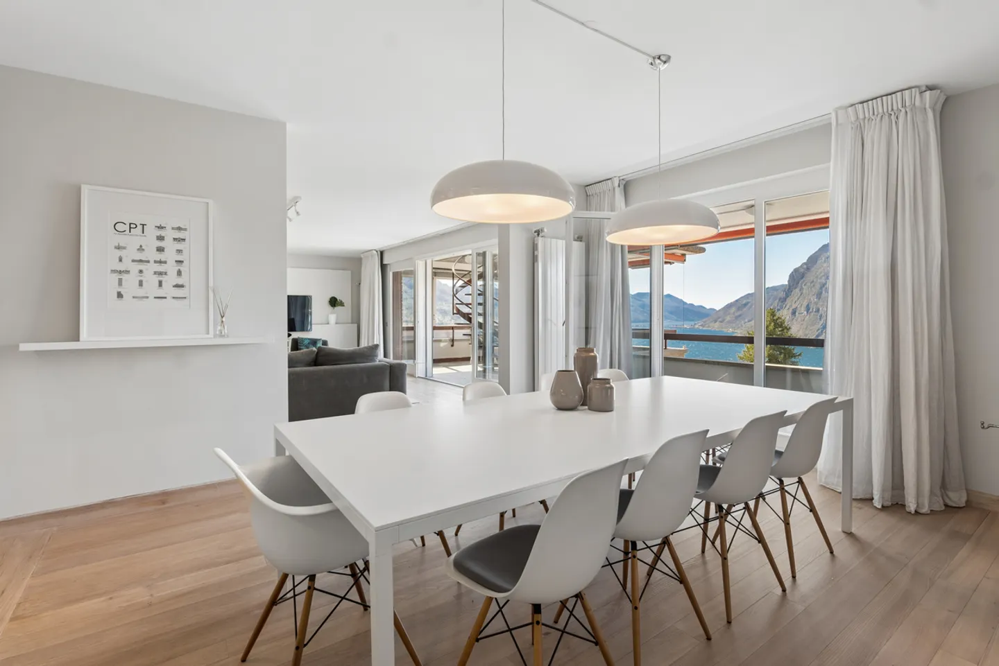 Attique duplex avec vue dominante sur le lac de Lugano - Photo 7 sur 14