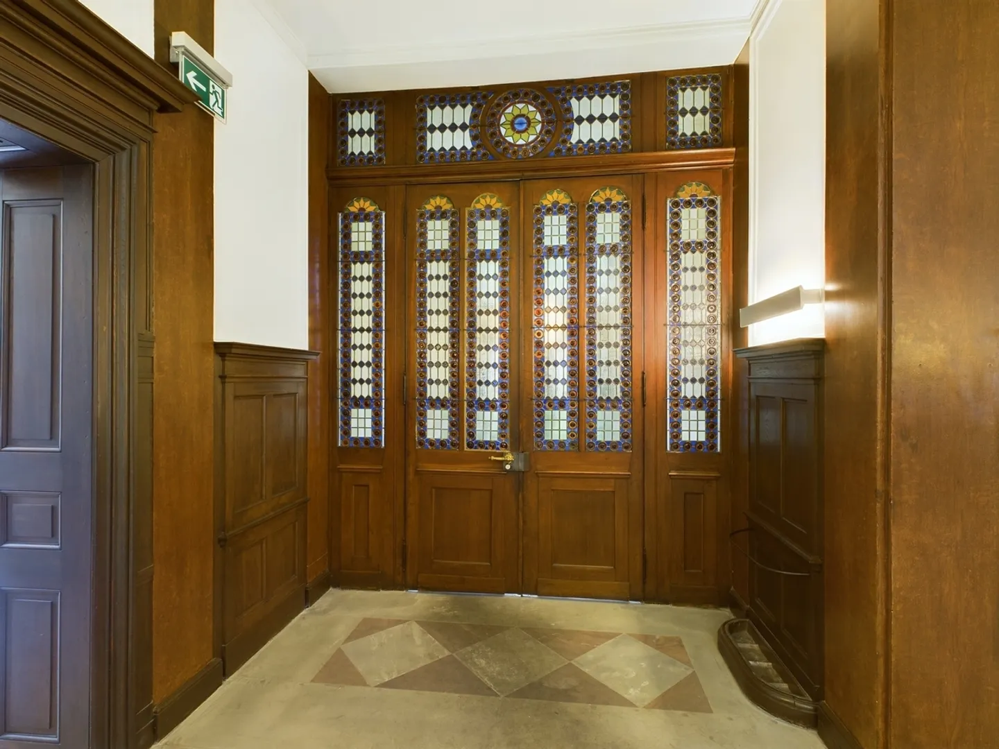 Bureau noble dans la villa historique St. Alban - au cœur de Bâle ! - Photo 6 sur 8