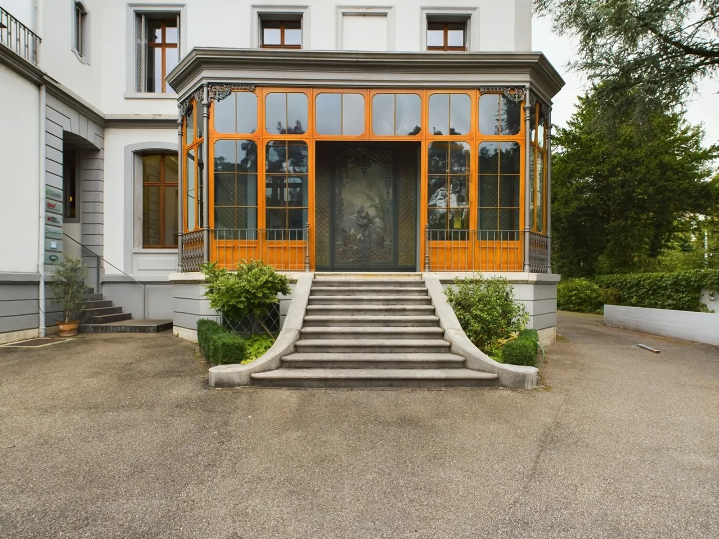 Bureau noble dans la villa historique St. Alban - au cœur de Bâle ! - Photo 7 sur 8