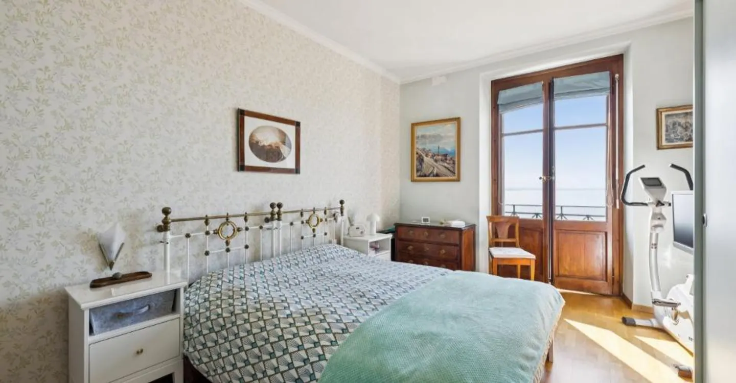 Appartement de charme au lac - Photo 8 sur 12