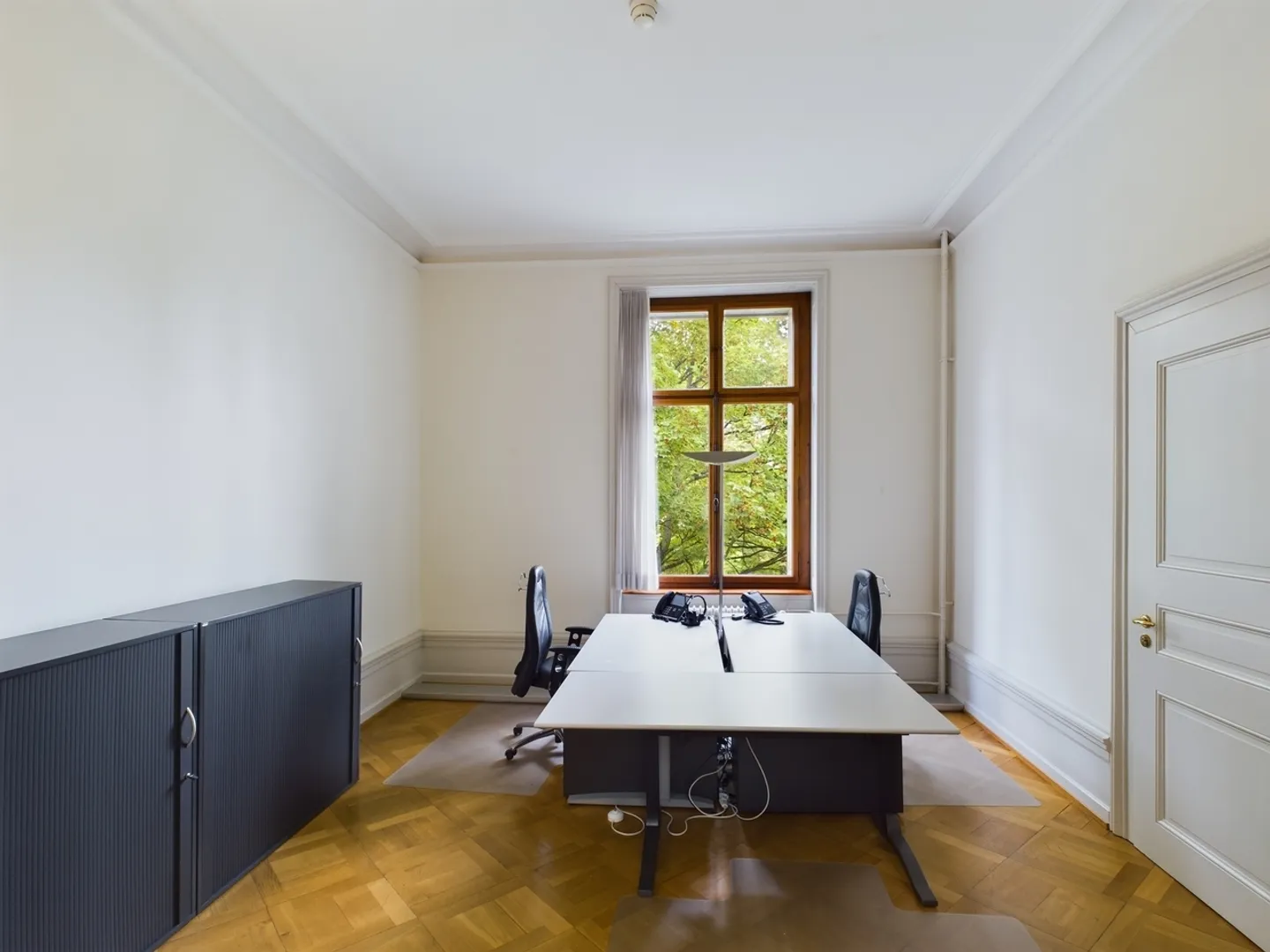 Bureau noble dans la villa historique St. Alban - au cœur de Bâle ! - Photo 4 sur 8