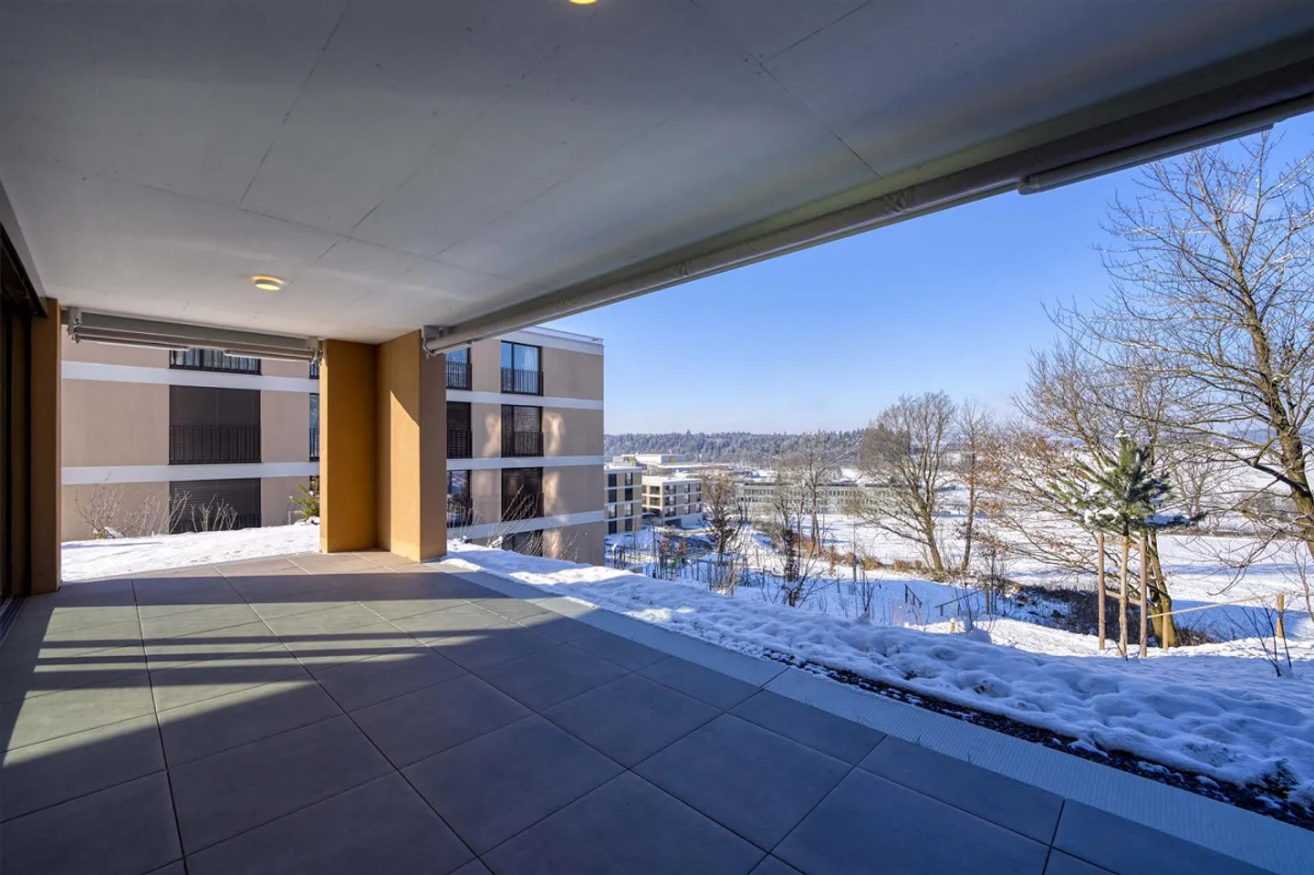 5.5-Zimmer Gartengeschosswohnung für höchste Wohnansprüche - Foto 3 von 8