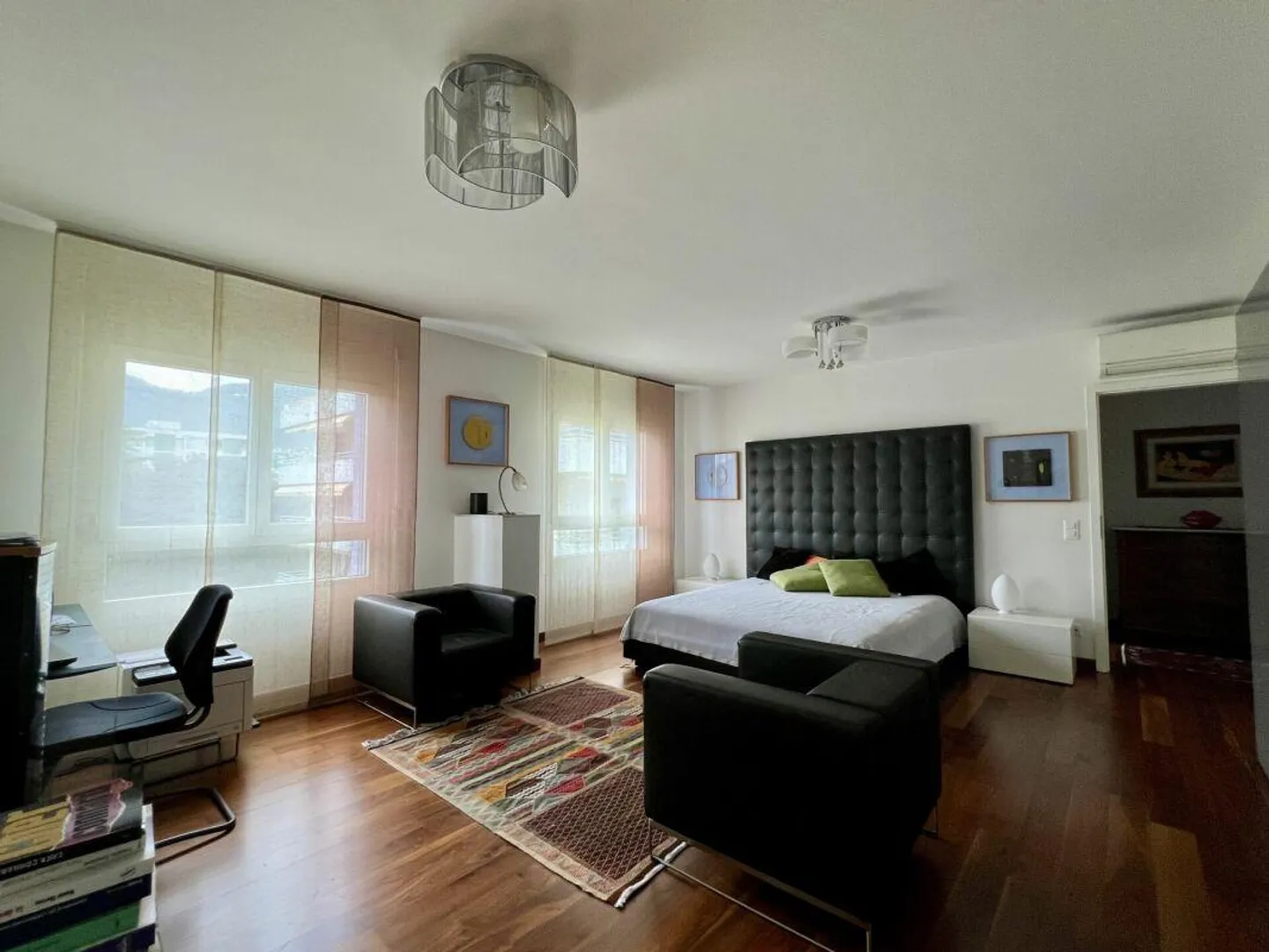 Geräumige und elegante Wohnung von 270 m², oberste Etage - Foto 11 von 15