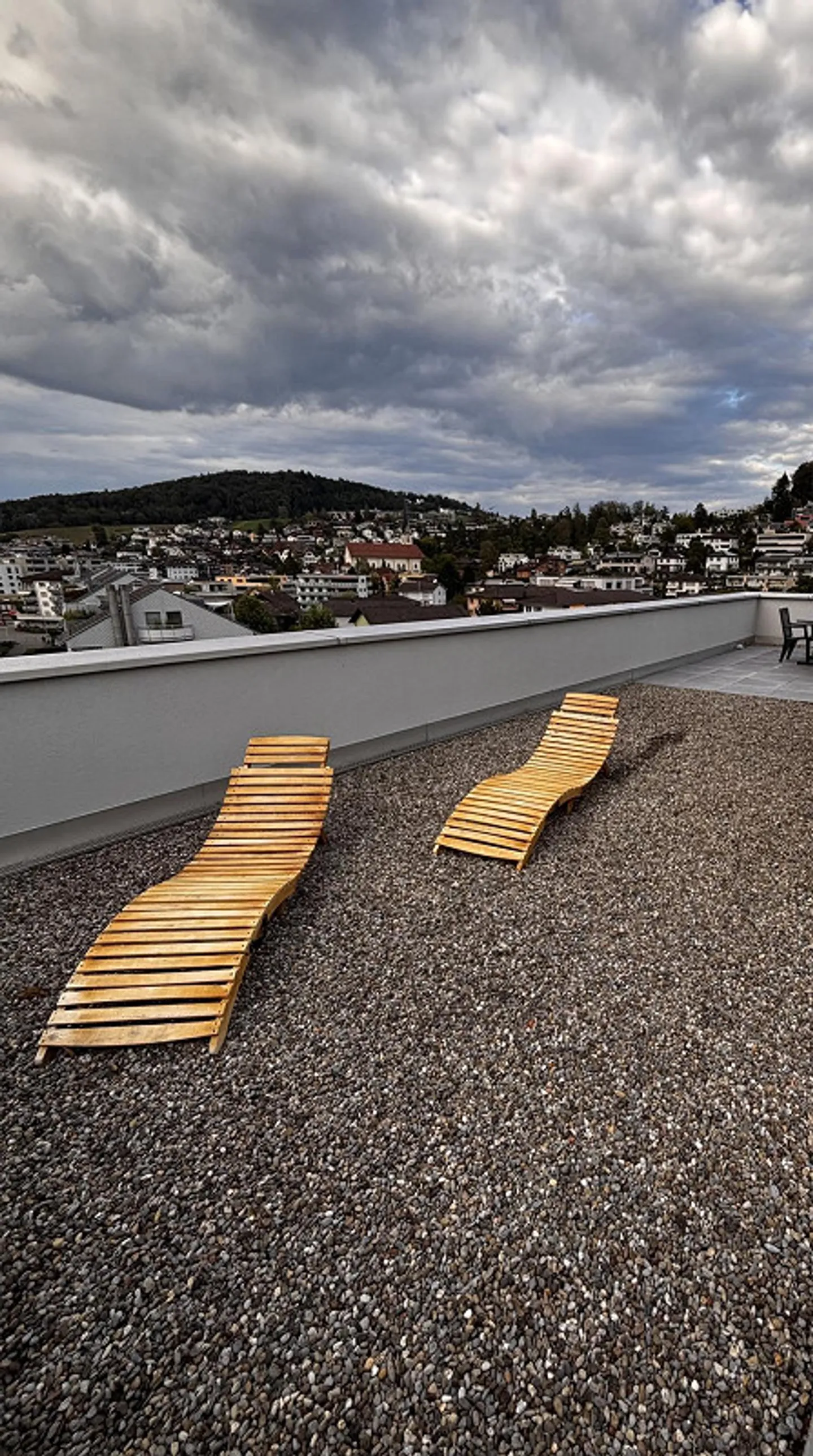Appartamento attico esclusivo con vista sul Pilatus e sul lago - Foto 8 di 10