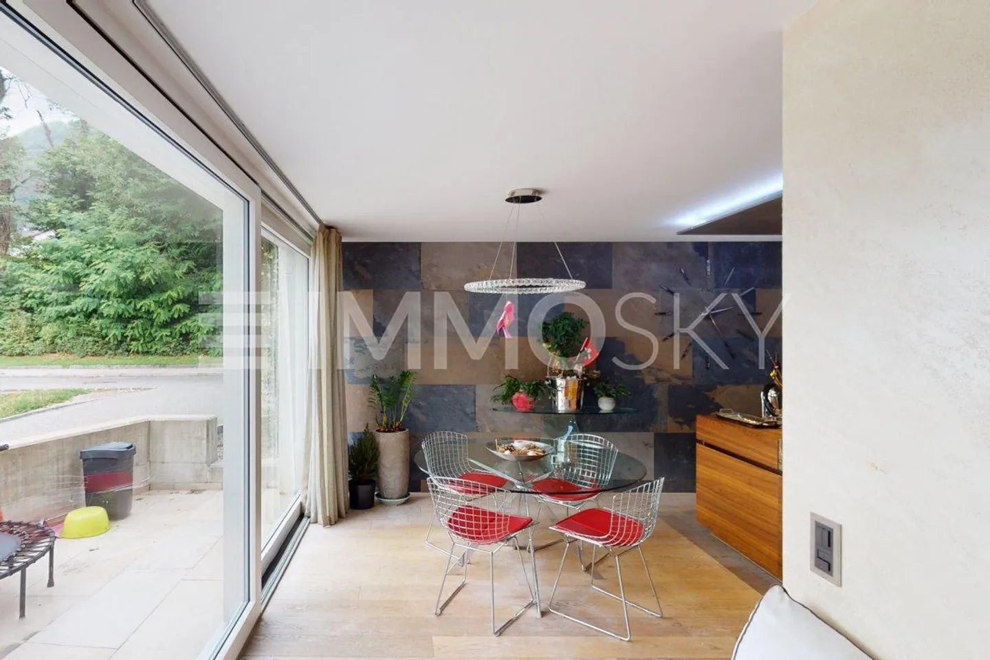 Design und Ausstattung von höchster Qualität - einzigartig in seiner Art - Foto 4 von 5