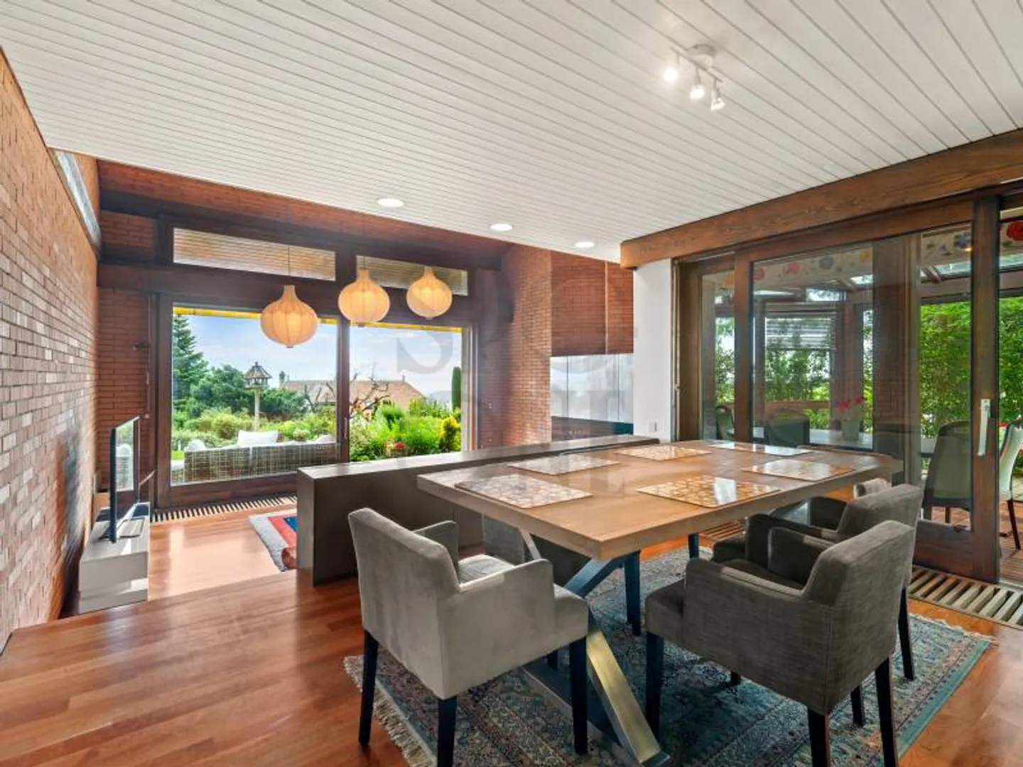 5-room House - Photo 6 of 8