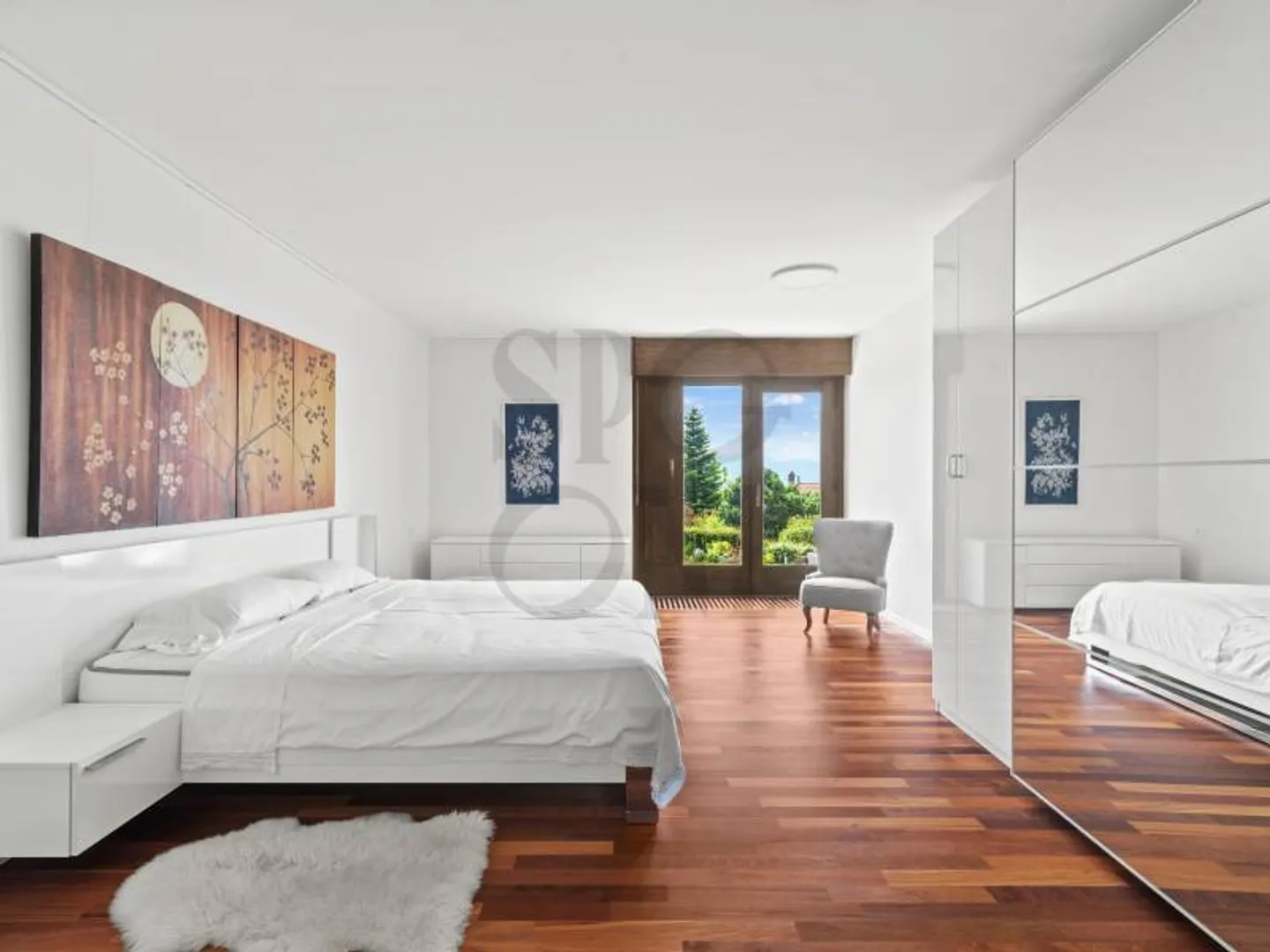 5-room House - Photo 7 of 8