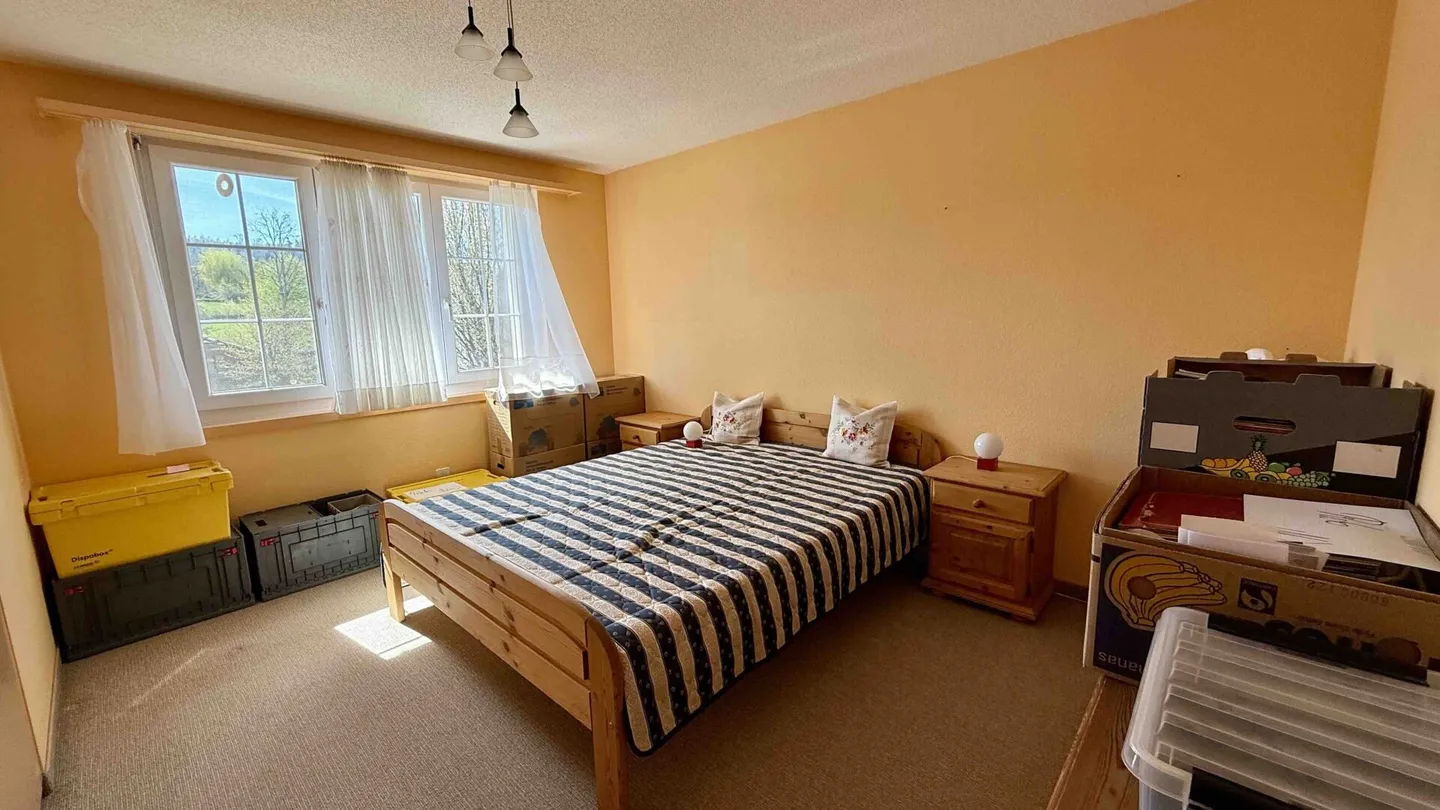 Vivre dans le vert : Appartement spacieux de 5,5 pièces à Erlen - Photo 15 sur 27