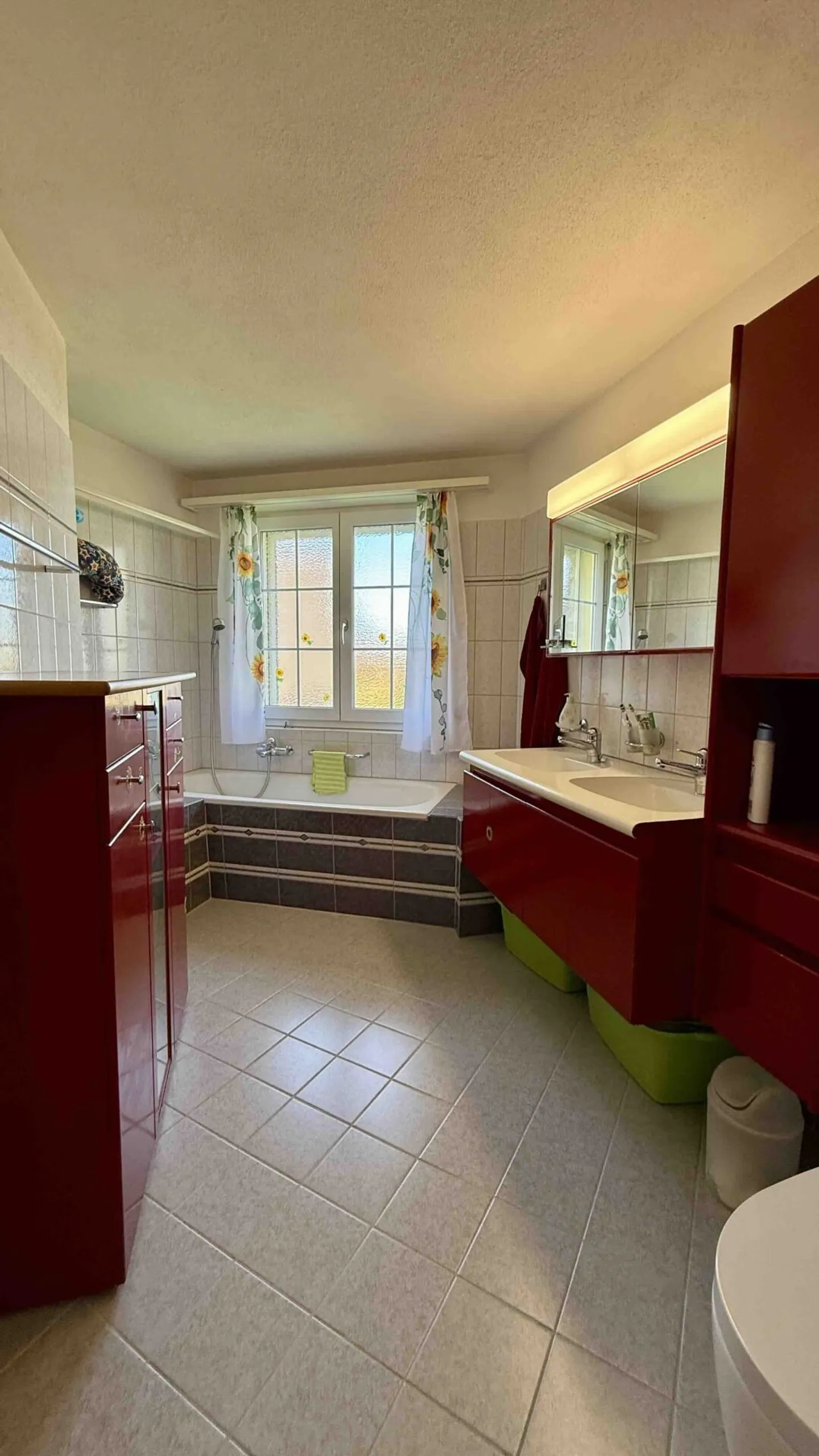 Vivre dans le vert : Appartement spacieux de 5,5 pièces à Erlen - Photo 18 sur 27