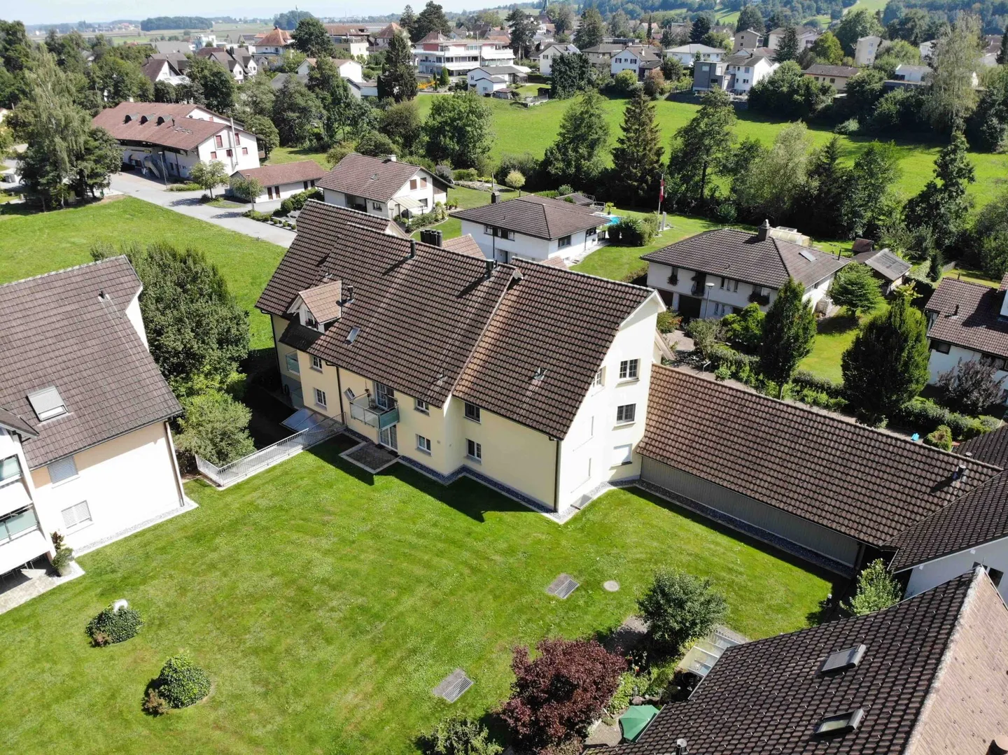 Vivre dans le vert : Appartement spacieux de 5,5 pièces à Erlen - Photo 26 sur 27