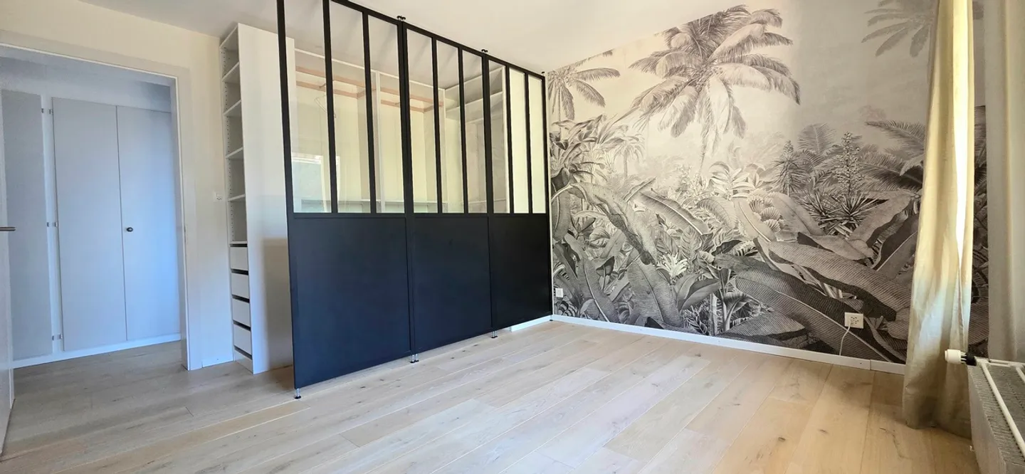 EXCLUSIVITY - 3.5 ROOMS RENOVATED - RUE DE SURFRÊTE - Photo 5 of 9