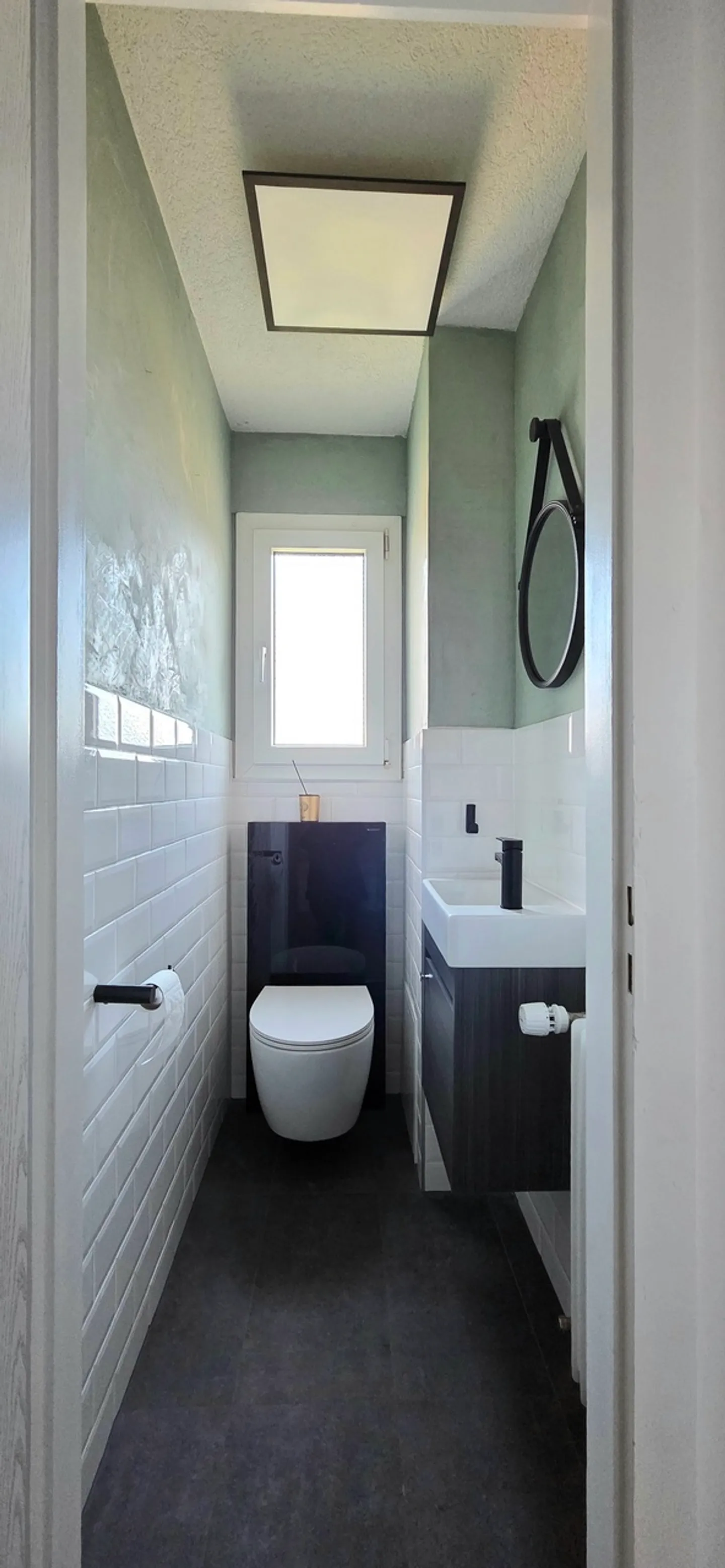 EXCLUSIVITY - 3.5 ROOMS RENOVATED - RUE DE SURFRÊTE - Photo 7 of 9