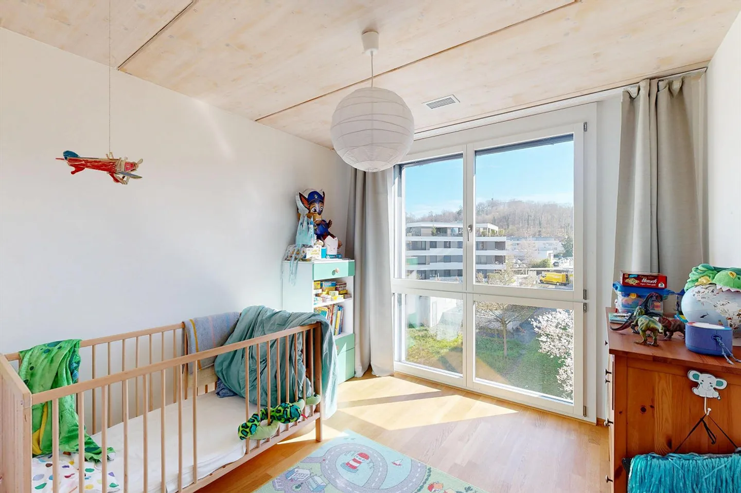 Appartamento di 4,5 stanze con giardino d'inverno e stanza hobby - Foto 4 di 16