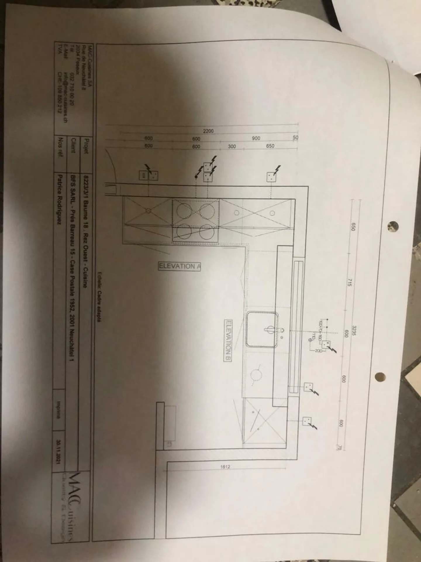 BEL APPARTAMENTO RISTRUTTURATO CON 3 STANZE SITUATO AL PIANO TERRA VICINO AL LAGO - Foto 2 di 5