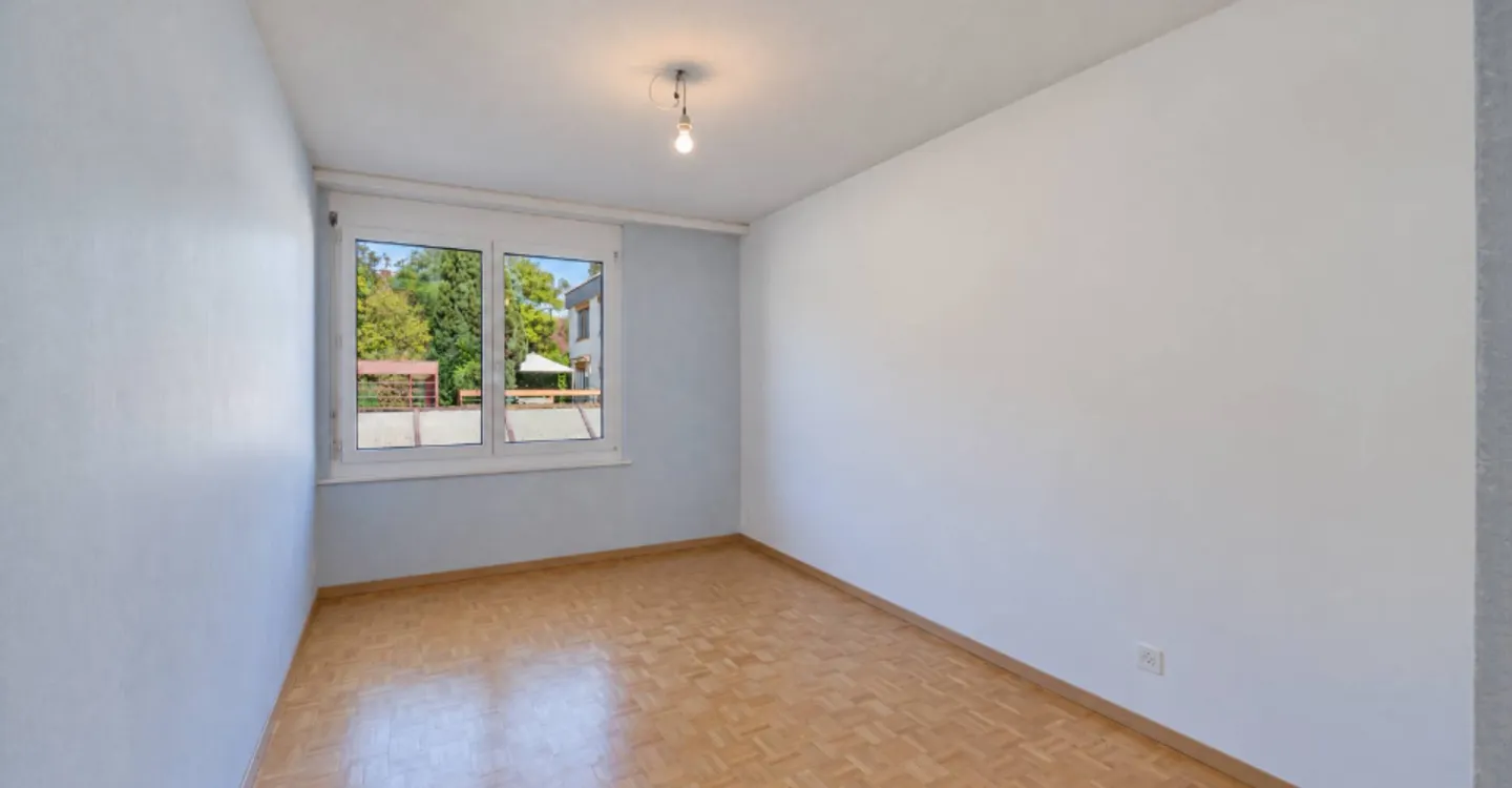 Helle Wohnung mit großer Terrasse und Panoramablick auf den See - Foto 7 von 11