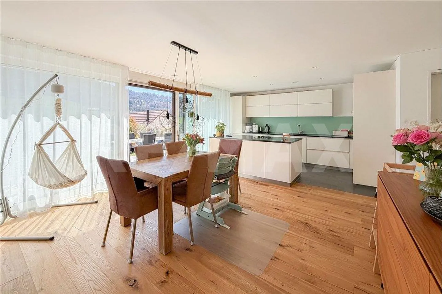 Emplacement de rêve ensoleillé avec vue Maison individuelle de 5,5 pièces à vendre à Wintersingen - Photo 6 sur 13