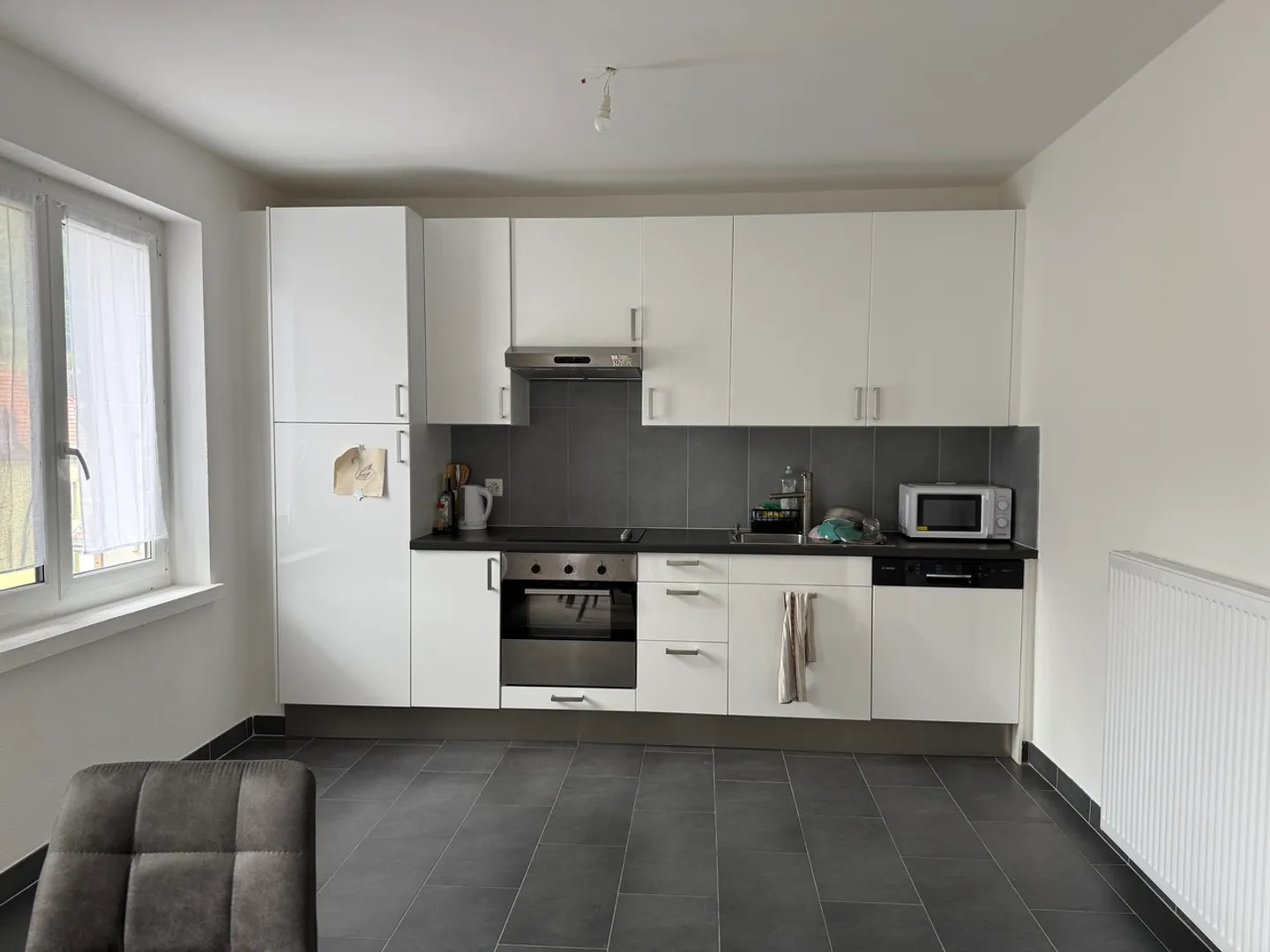 Concorde 44. Fully renovated 2.5 room apartment - Photo 1 of 8