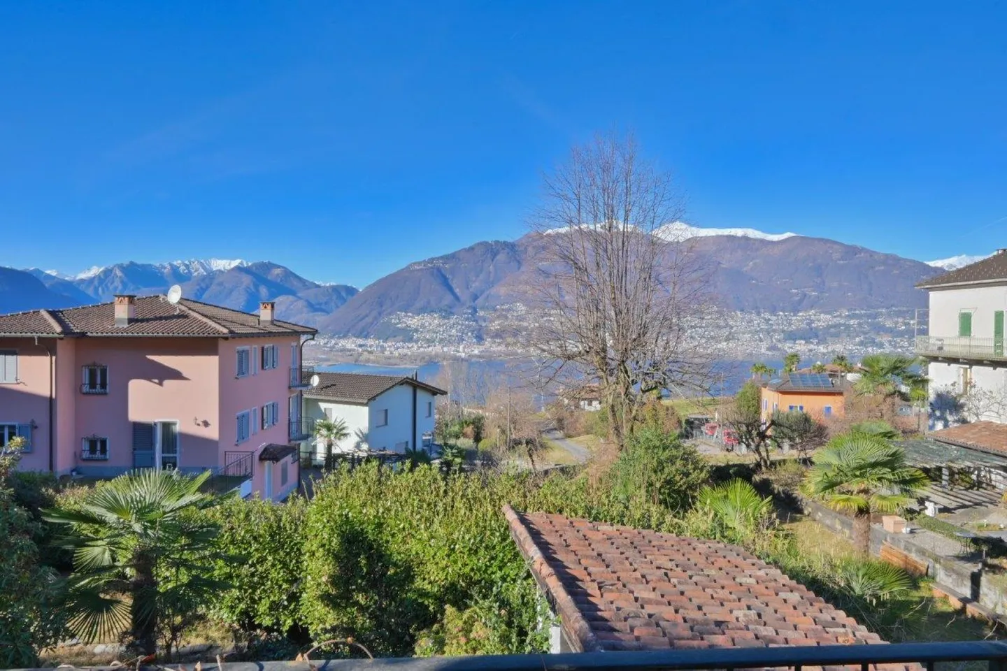 Caratteristica casa Ticinese con grande terreno / Charmantes Tessiner-Haus mit grossem Grundstück - Foto 5 di 16