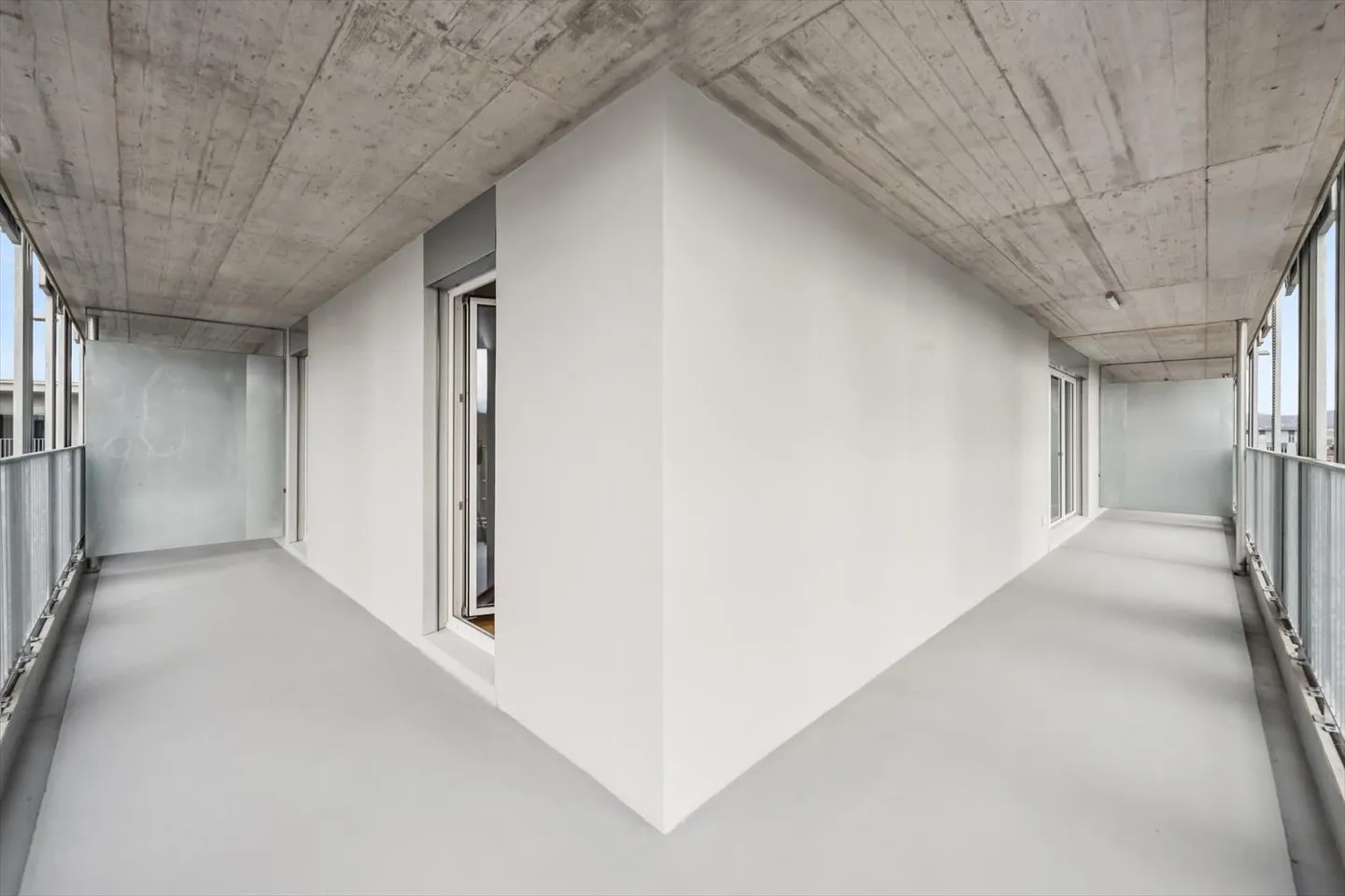 Apartment for rent - Photo 9 of 12