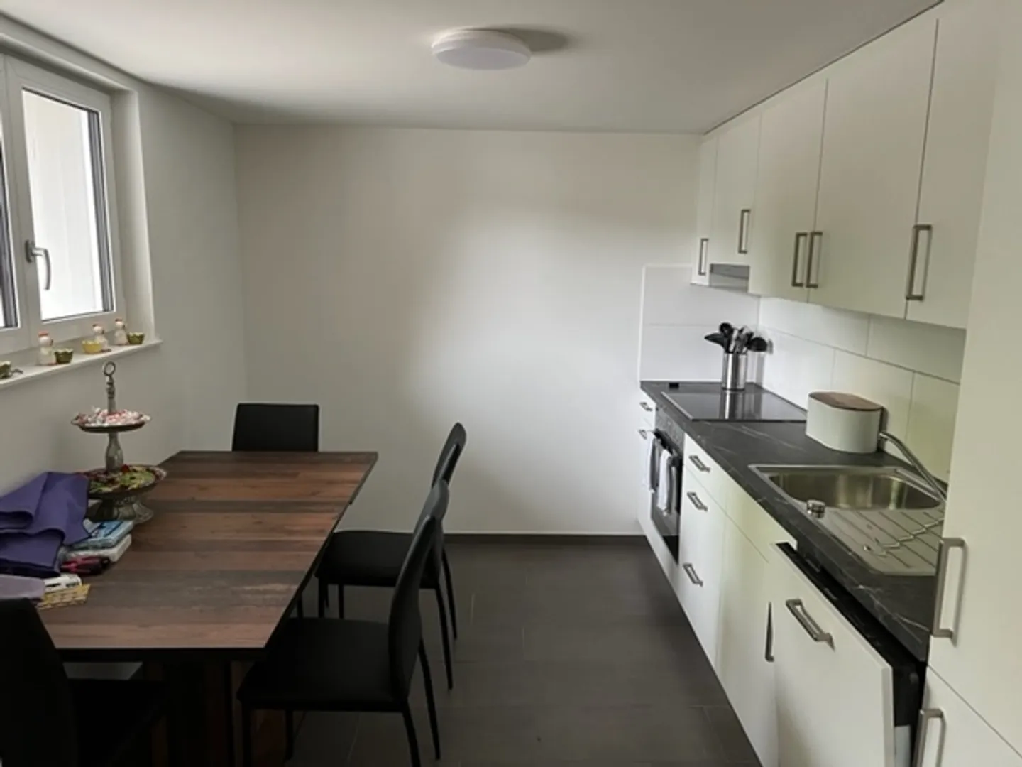 Room in shared apartment in Sulgen for rent - Photo 3 of 6