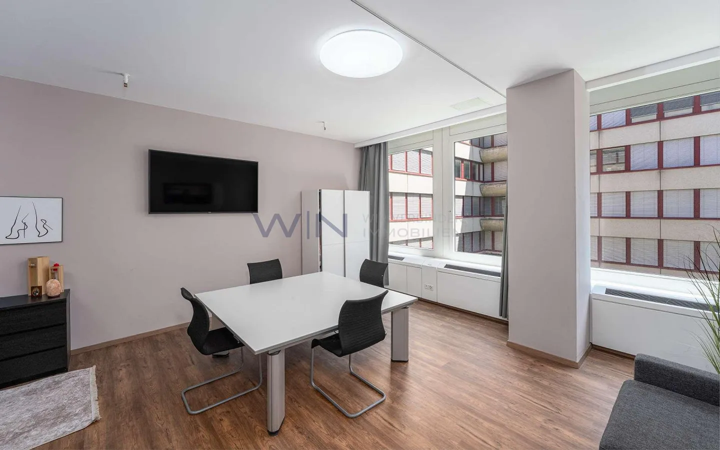 Elegant Hideaway in the Heart of the Action - Photo 6 of 13