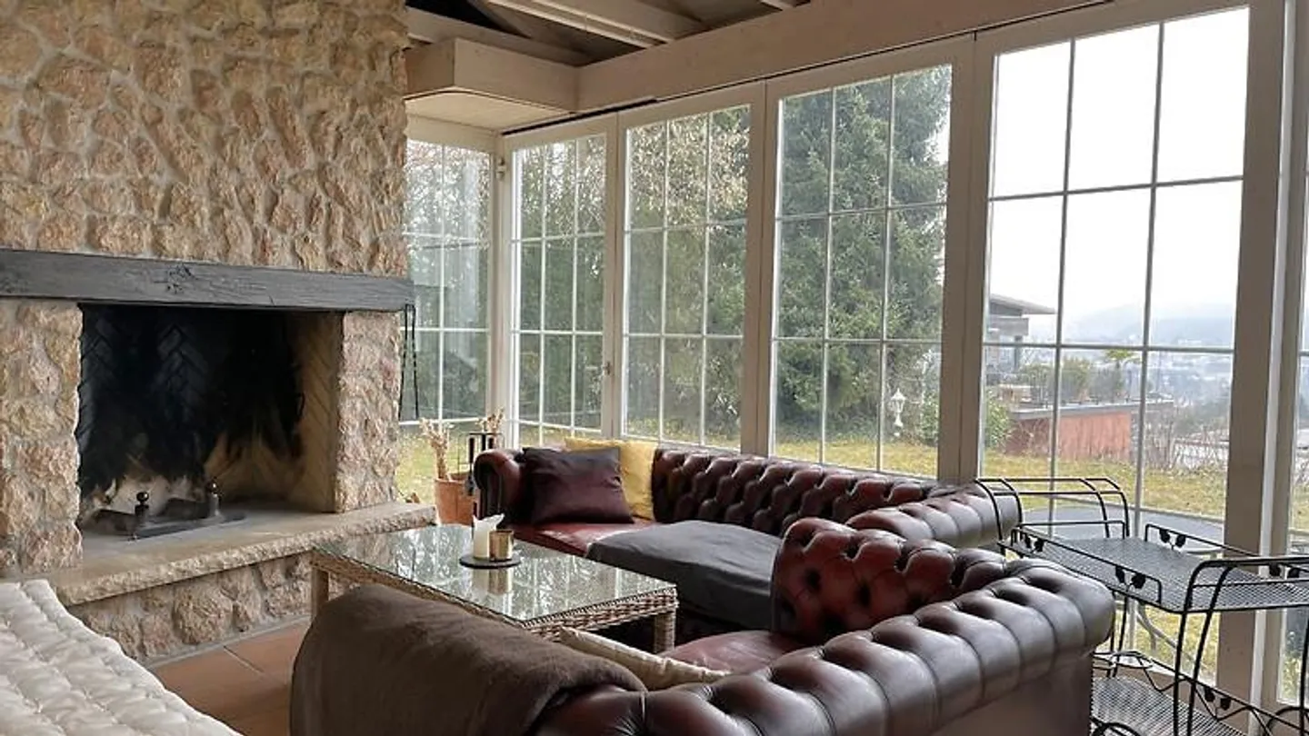 MAISON DE 5½ PIÈCES À UNTERENGSTRINGEN (ZH), MEUBLÉE, TEMPORAIRE - Photo 1 sur 10