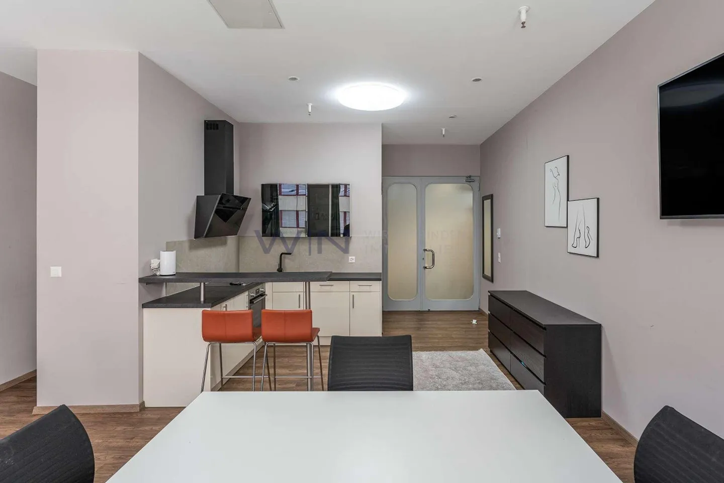 Elegant Hideaway in the Heart of the Action - Photo 13 of 13