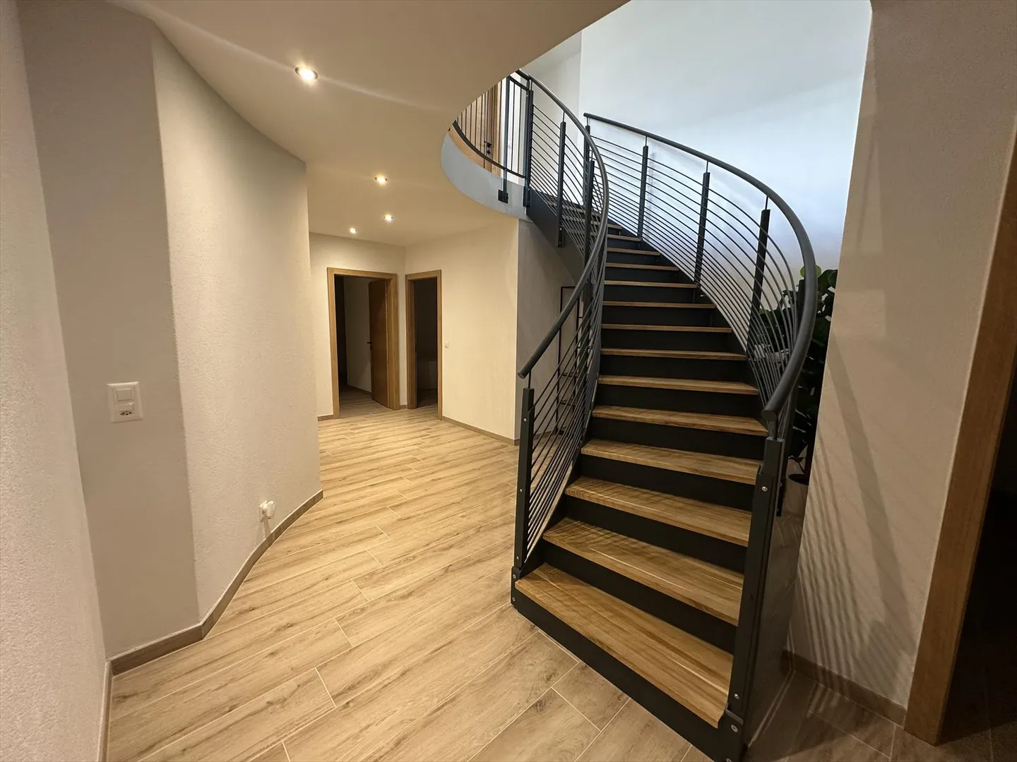Villa 6.5 stanze - Foto 3 di 10