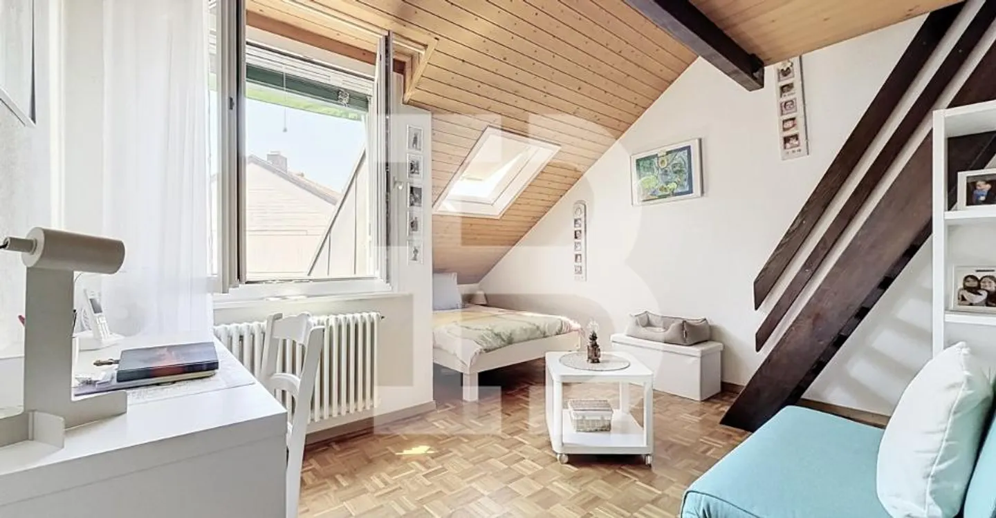 Charming penthouse duplex with two bedrooms - Photo 7 of 9