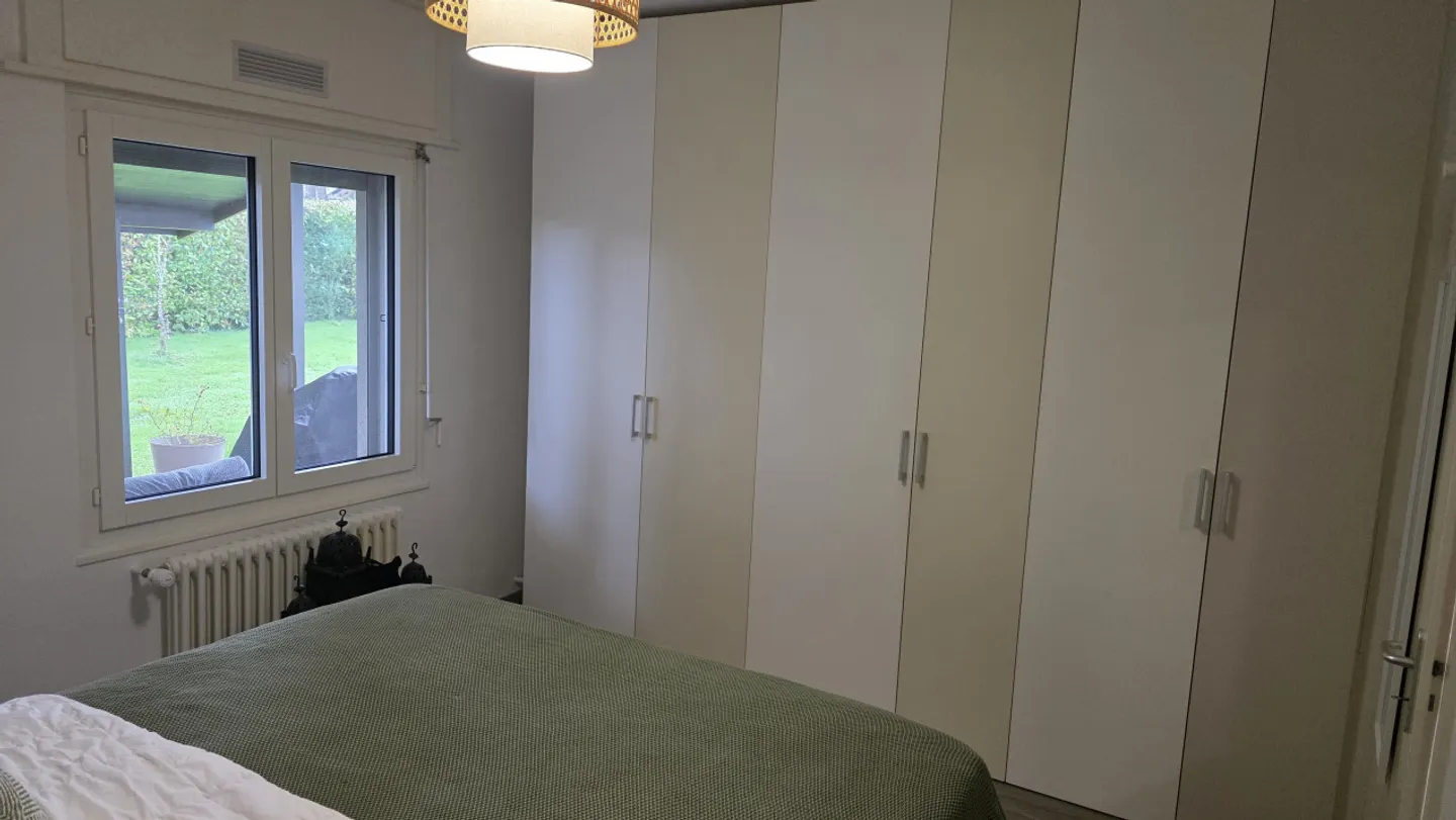 Villa rara con 2 camere da letto, piscina e giardino di 600 m² - Foto 9 di 13