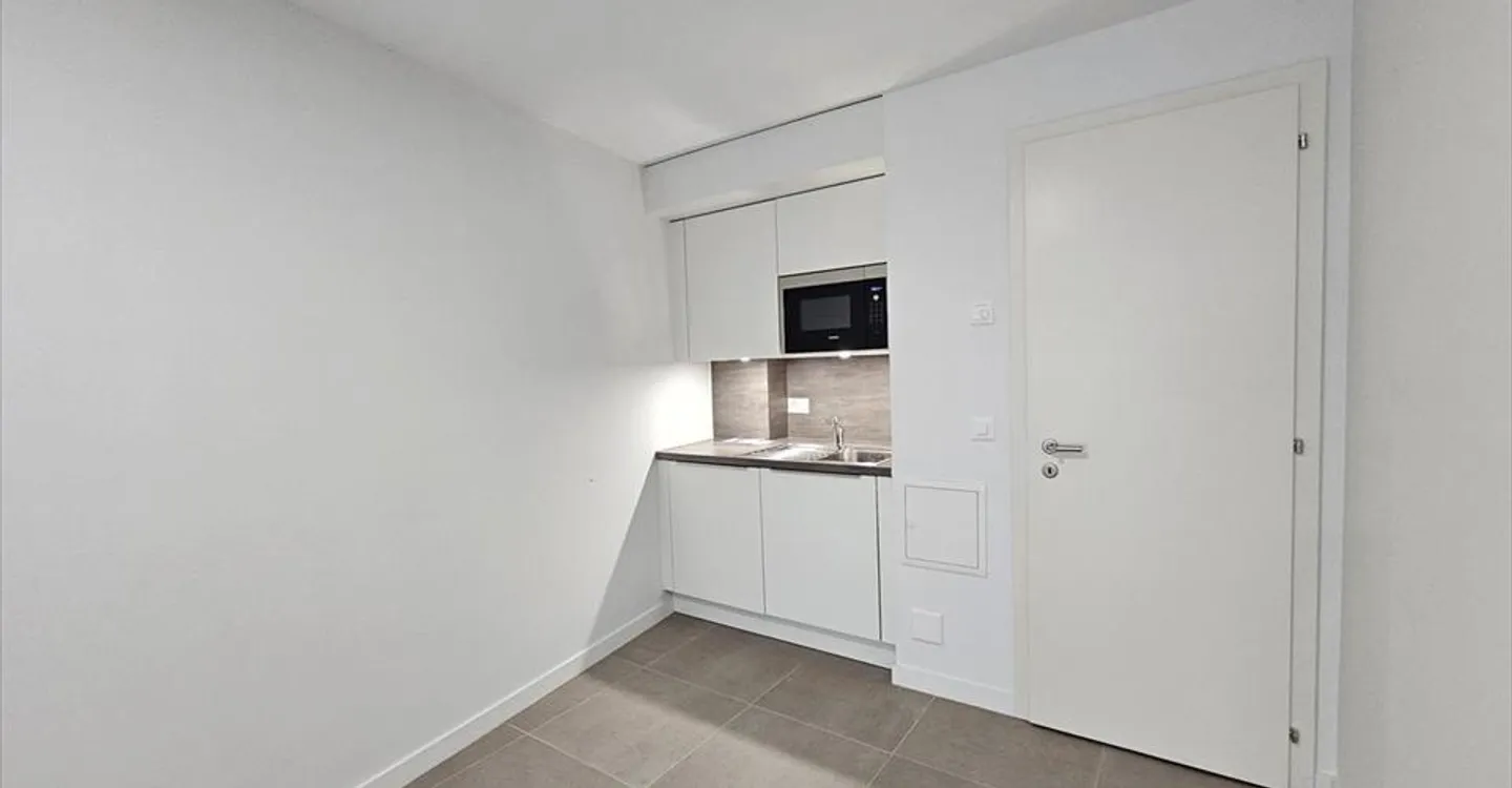 Office space for rent - Photo 5 of 5