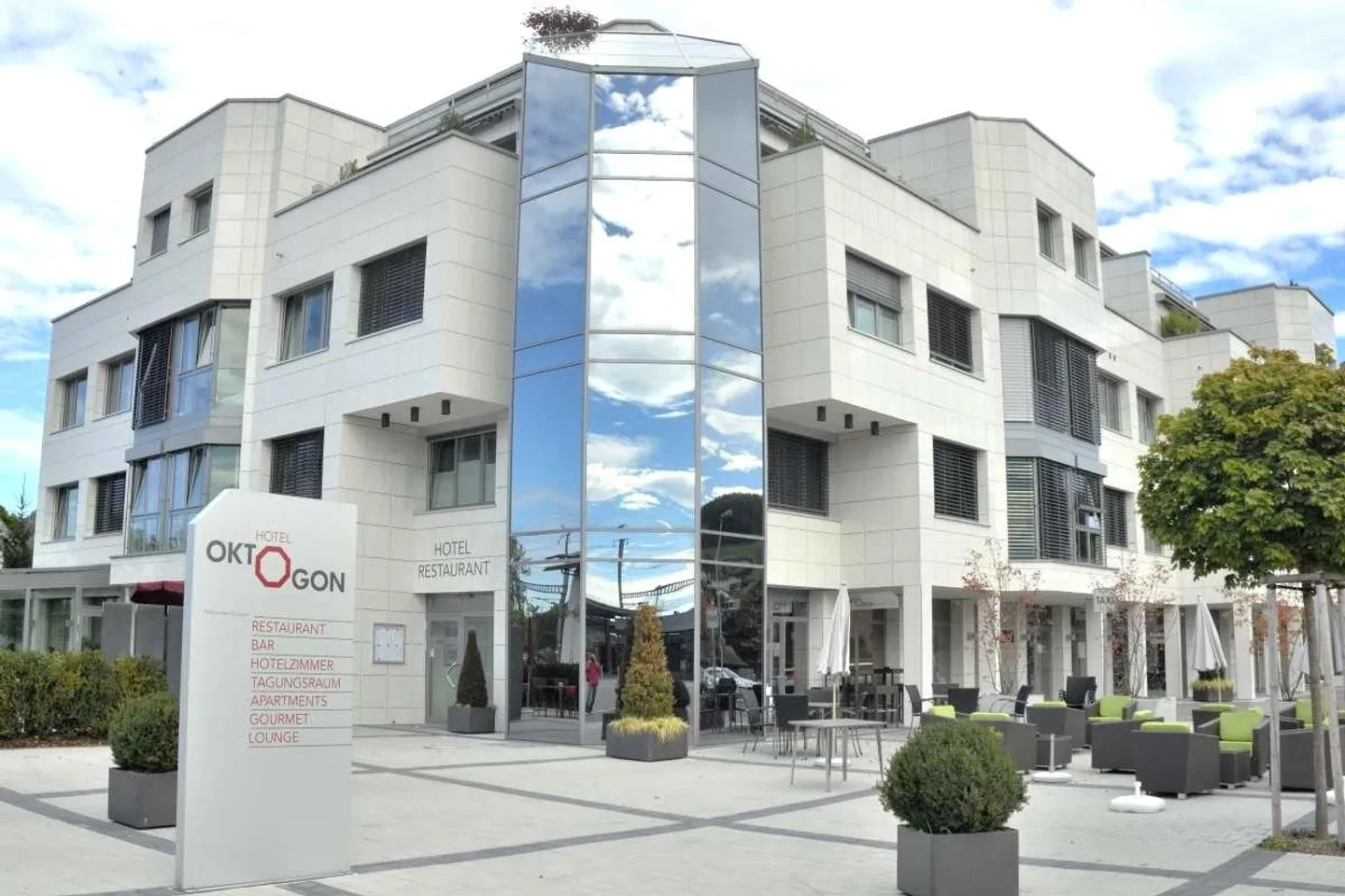 Spazio commerciale con stile - Foto 1 di 6