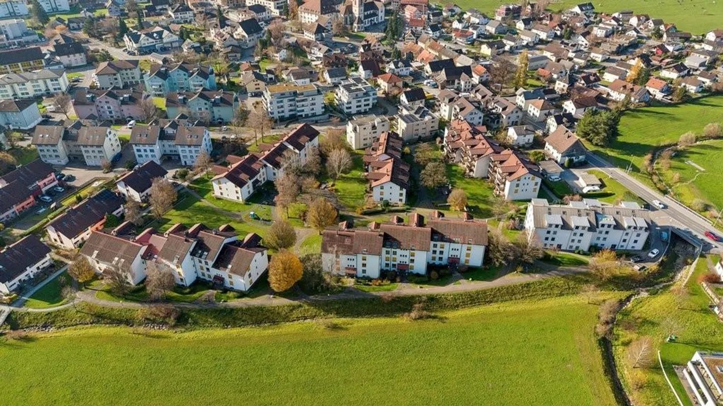 Appartement spacieux avec poêle suédois confortable - Photo 1 sur 12
