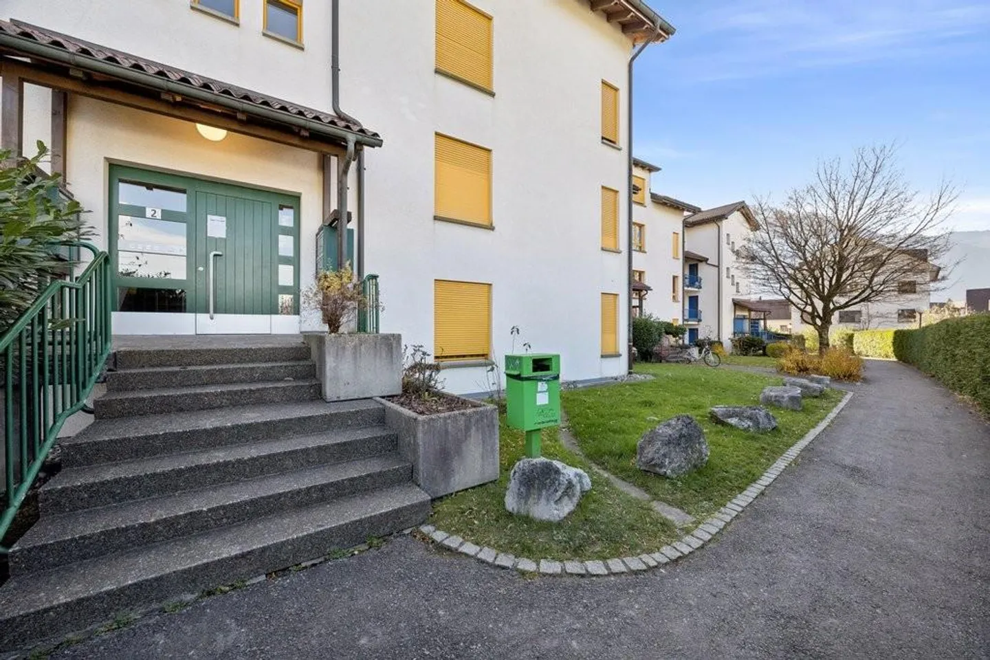 Appartement spacieux avec poêle suédois confortable - Photo 3 sur 12