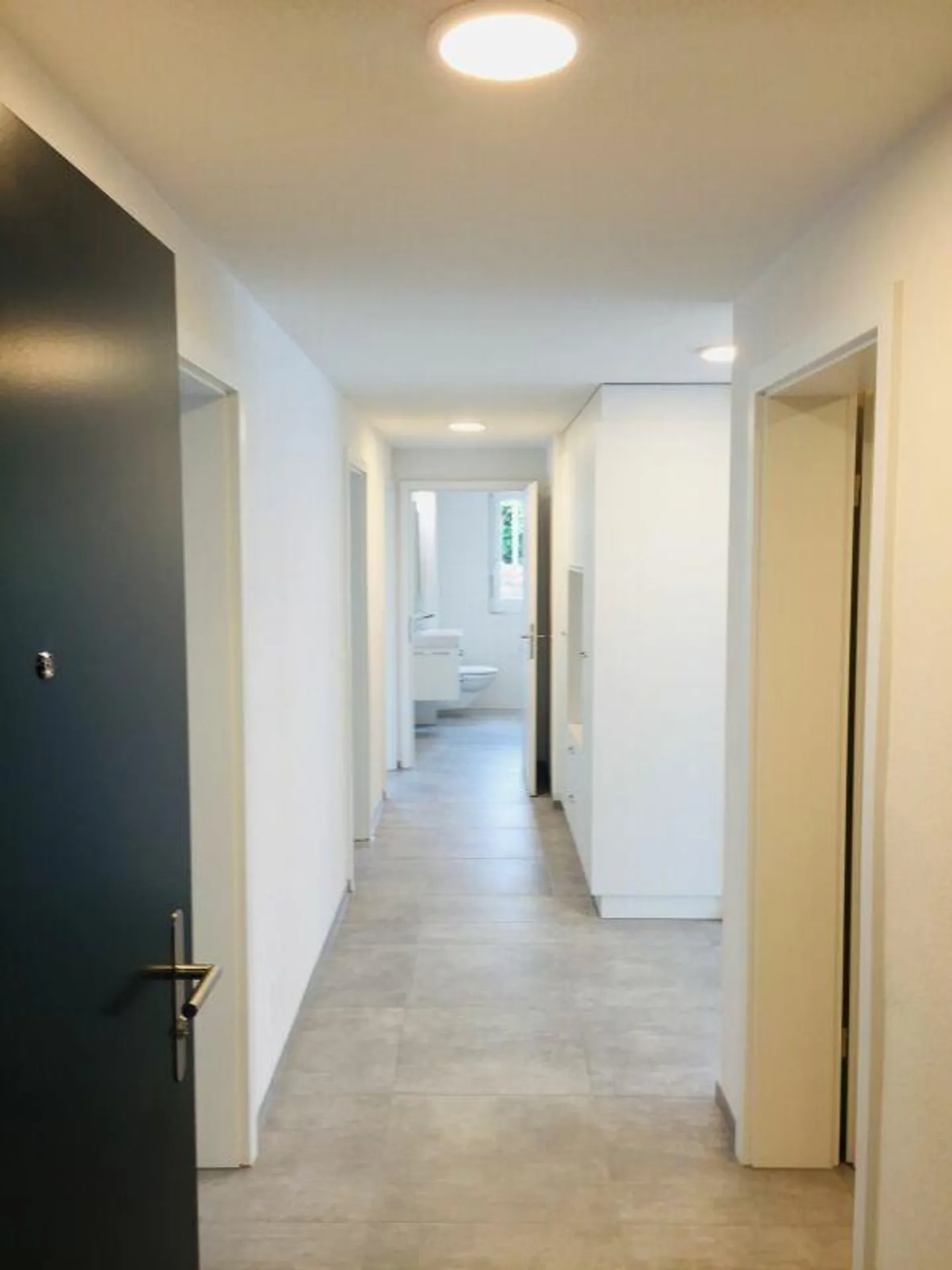 Appartamento 4.5 stanze al piano terra con bel patio - Foto 4 di 9