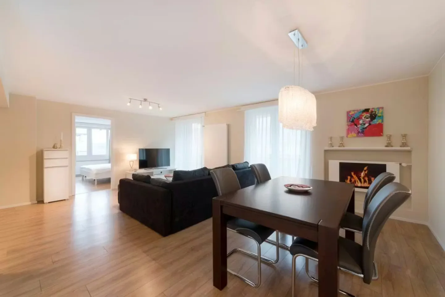 Wohnung mieten - Foto 2 von 7