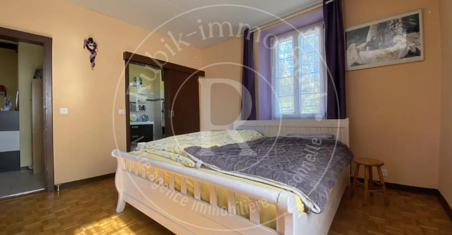 Incantevole casa a schiera a due passi dalla Sarine - Foto 6 di 8