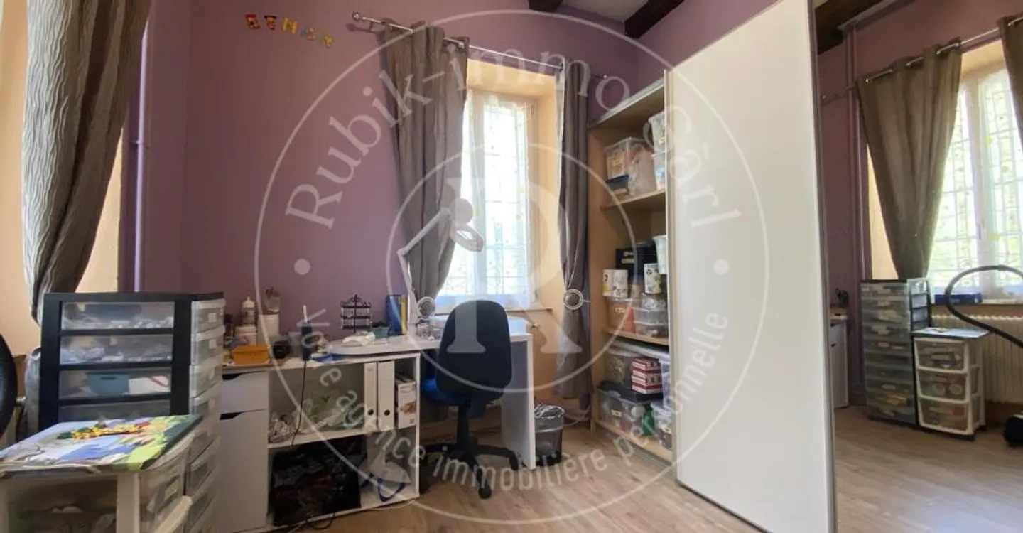 Incantevole casa a schiera a due passi dalla Sarine - Foto 8 di 8