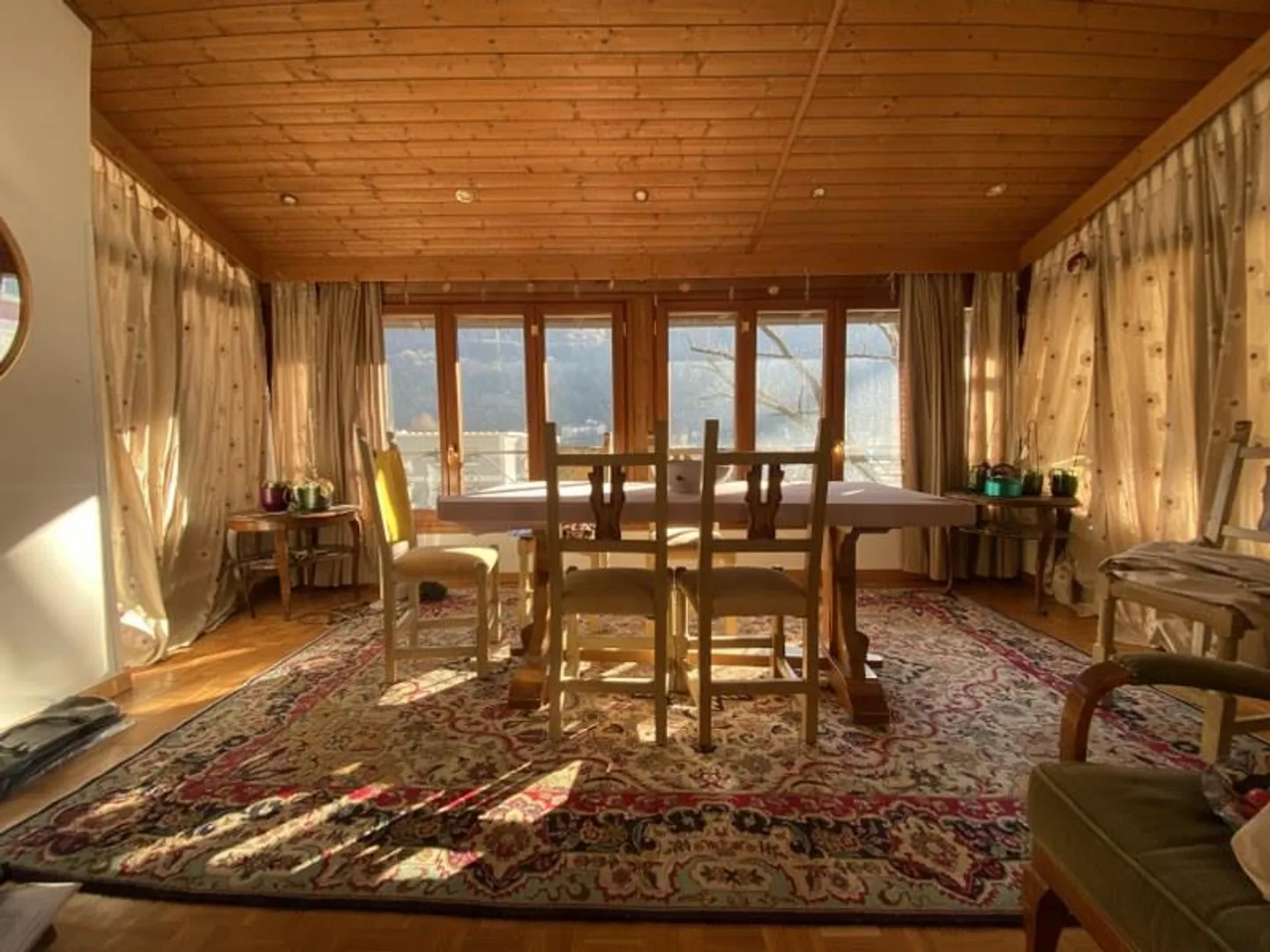 MAISON INDIVIDUELLE SPACIEUSE - 5.5 PIÈCES AVEC JARDIN - Photo 3 sur 11