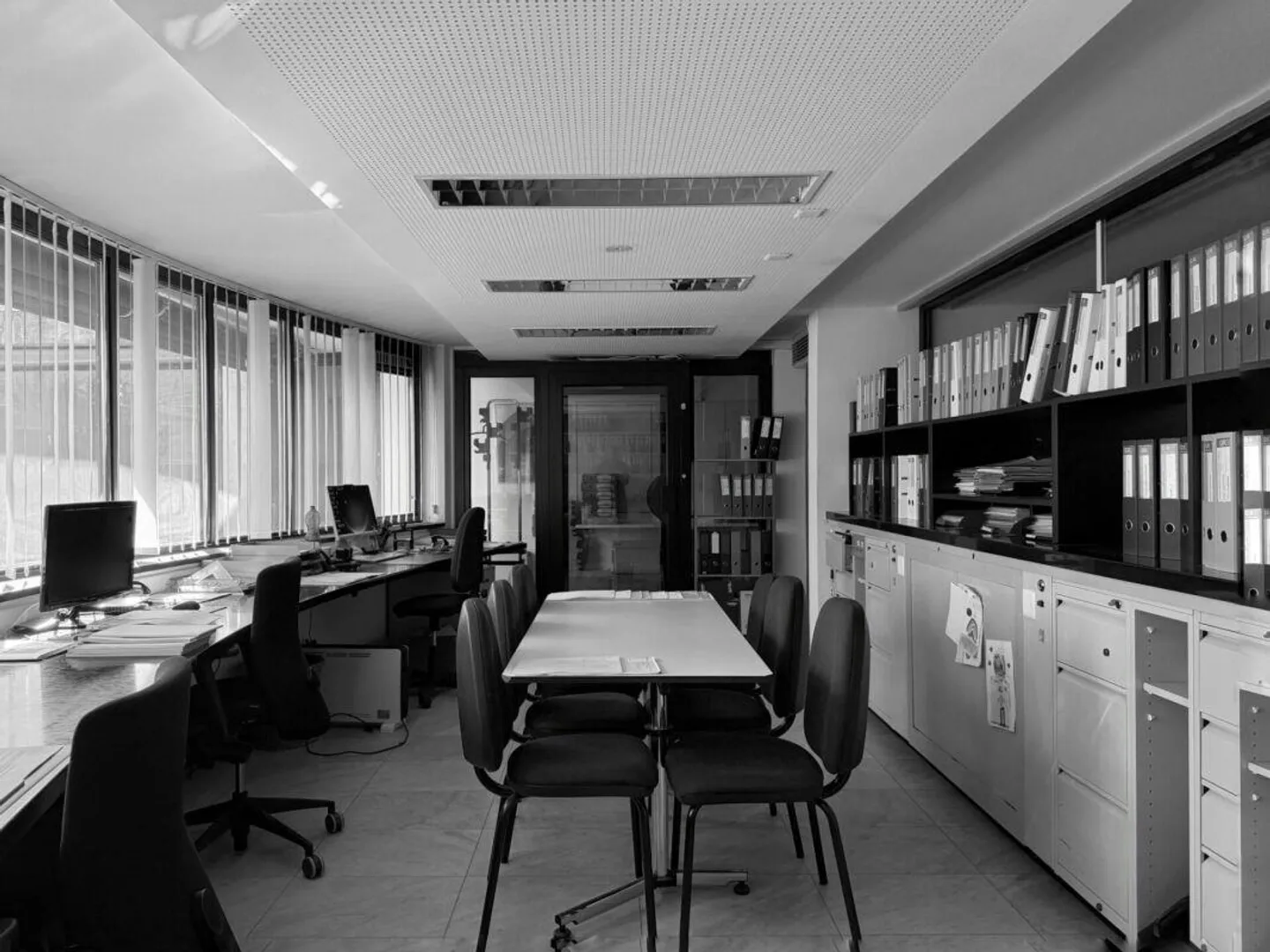 Location di prestigio - Spazi ufficio e commerciali modulabili a Mo... - Photo 3 sur 15
