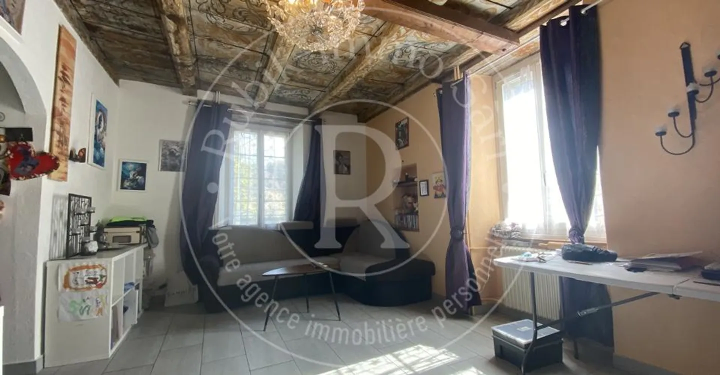 Incantevole casa a schiera a due passi dalla Sarine - Foto 4 di 8