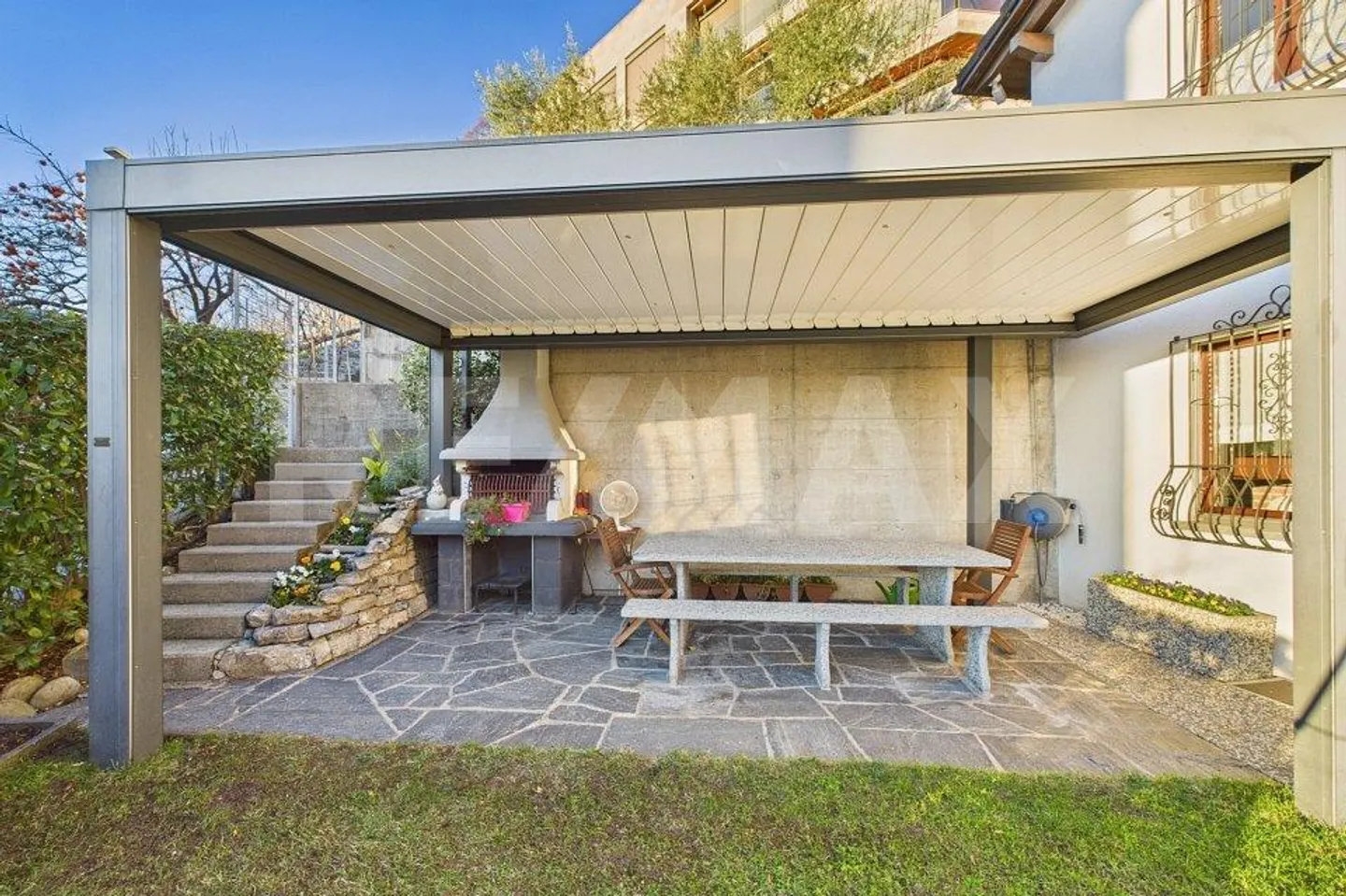 Villa esclusiva con vista lago - Foto 5 di 13