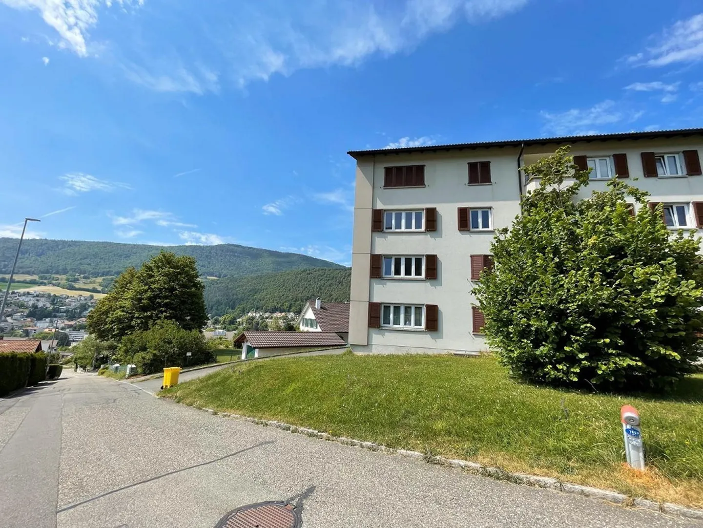 Charming 3.5-room apartment in Moutier - Photo 1 of 7