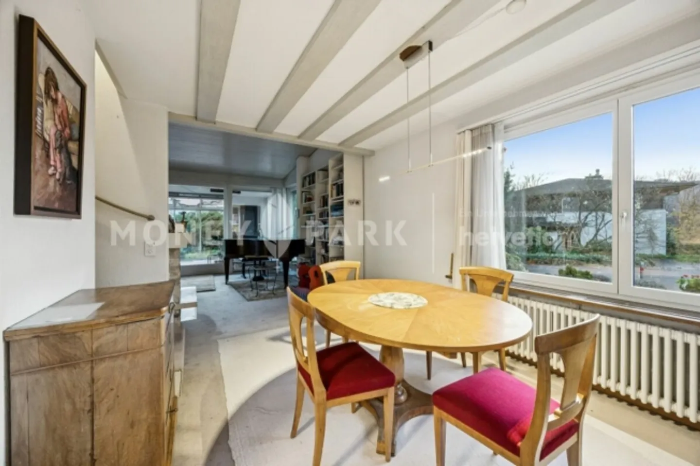 Single-family house with large garden in dream location - Photo 4 of 13