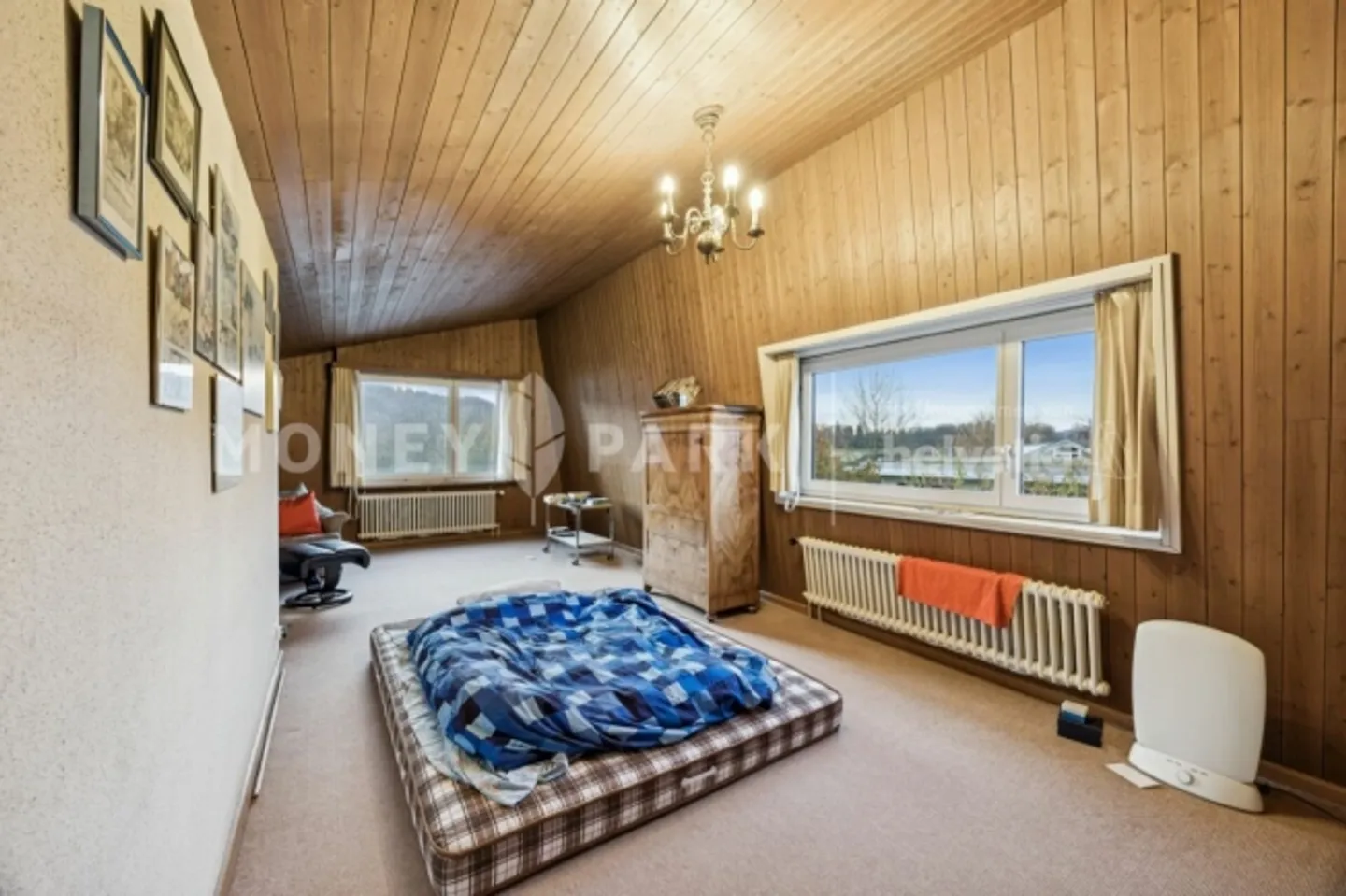 Single-family house with large garden in dream location - Photo 12 of 13