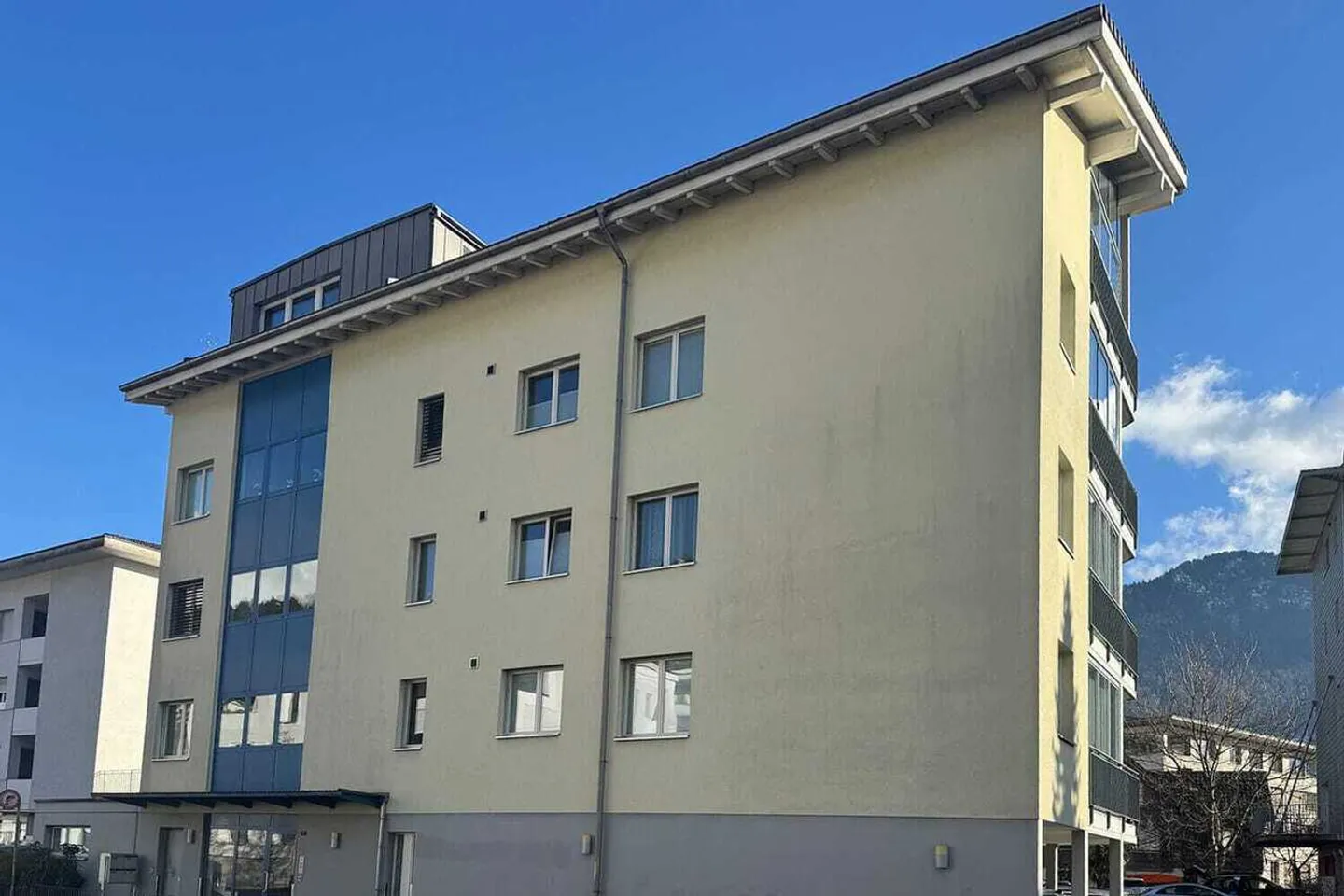 Appartement familial de 4,5 pièces avec grande terrasse à Ennetbürgen - Photo 4 sur 13