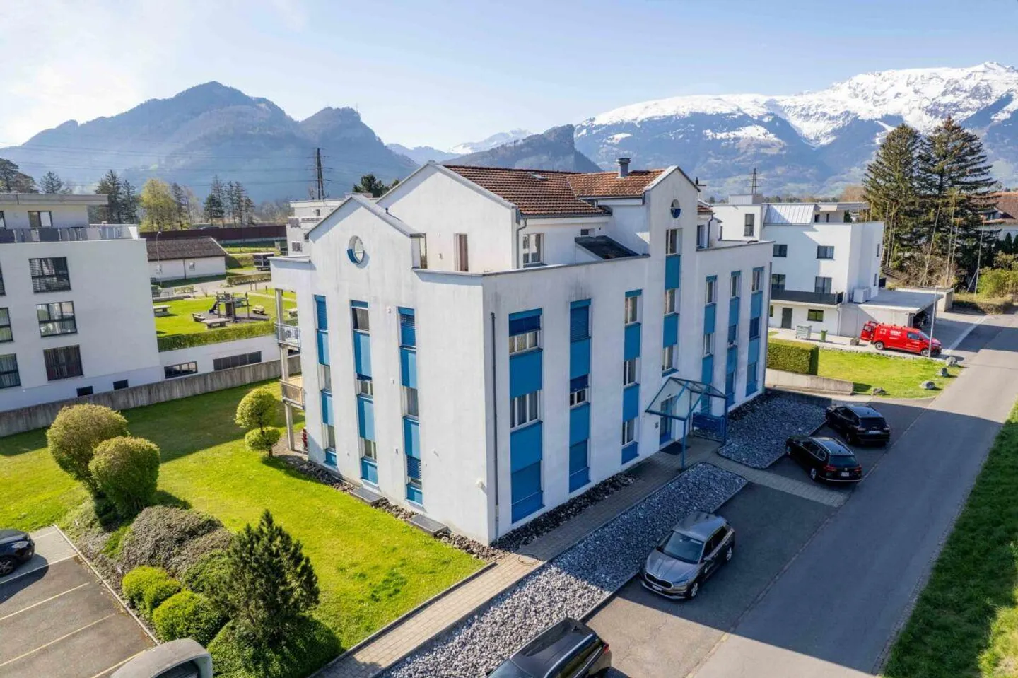 4.5 Zimmer-Wohnung im 2. OG - Foto 2 von 15