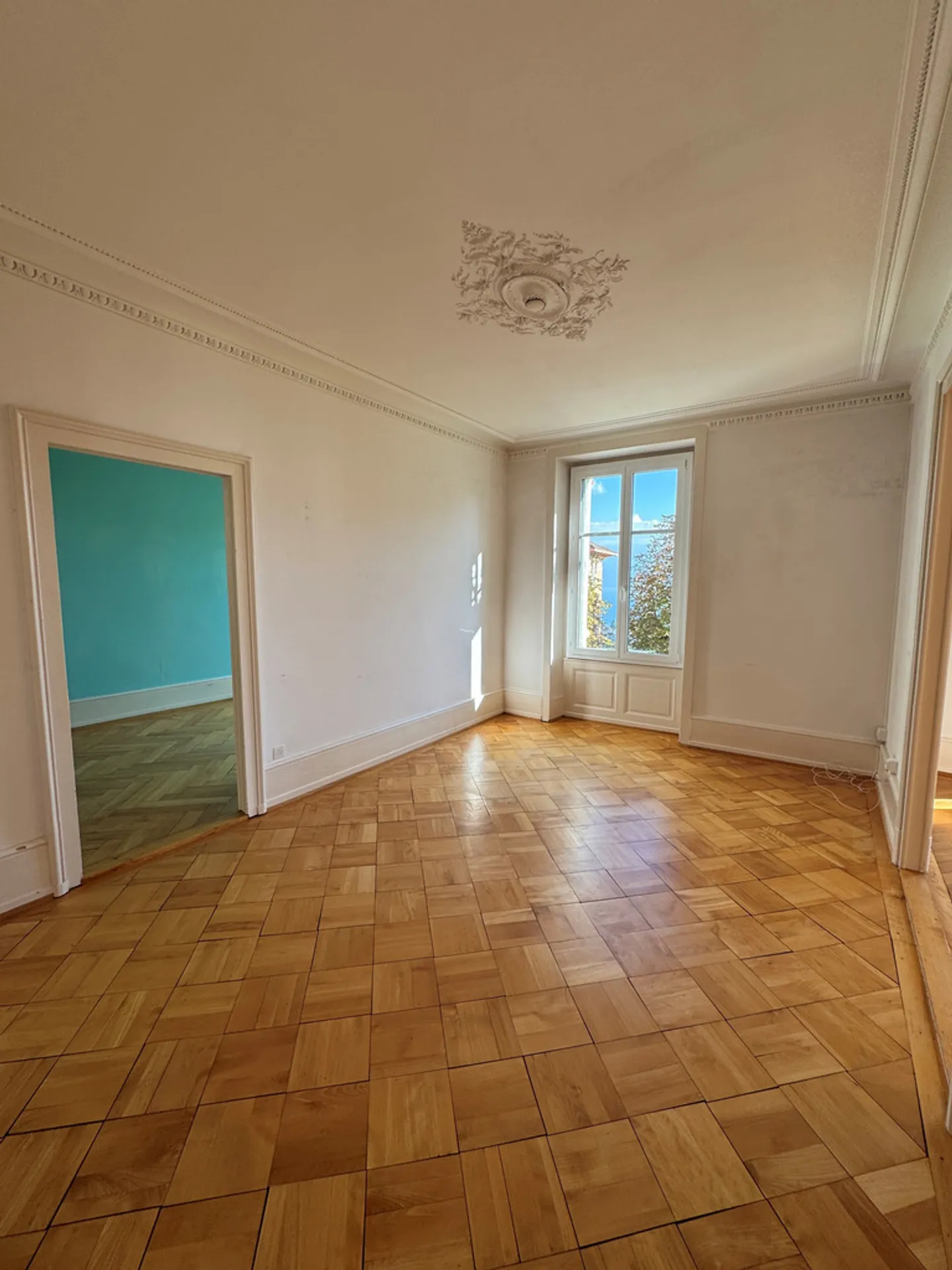 For rent for a limited duration - Photo 3 of 12