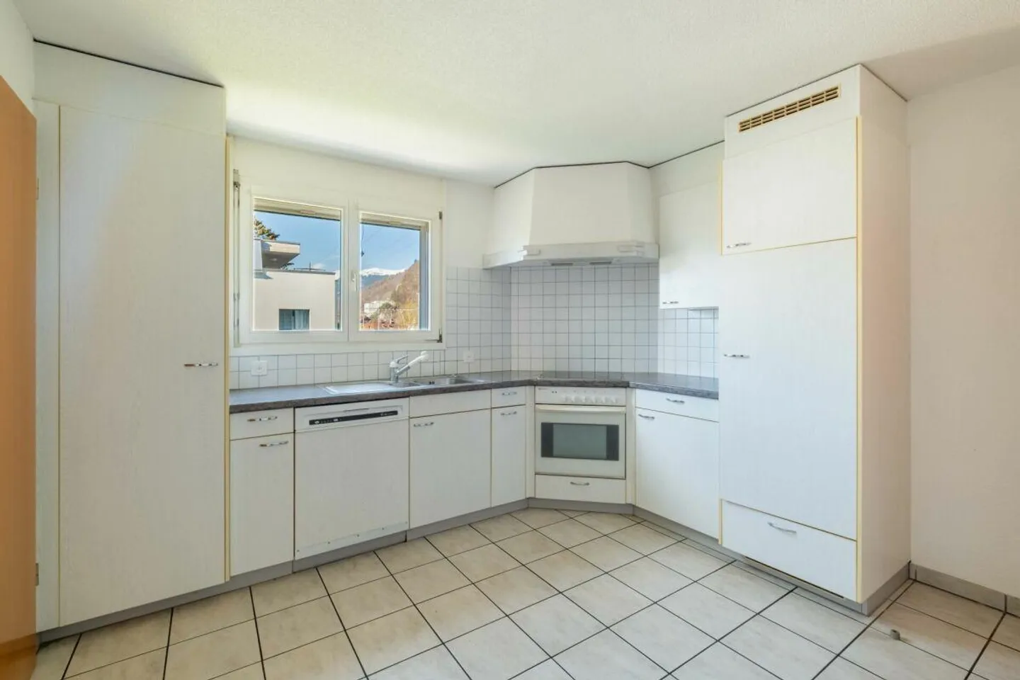 4.5 Zimmer-Wohnung im 2. OG - Foto 9 von 15