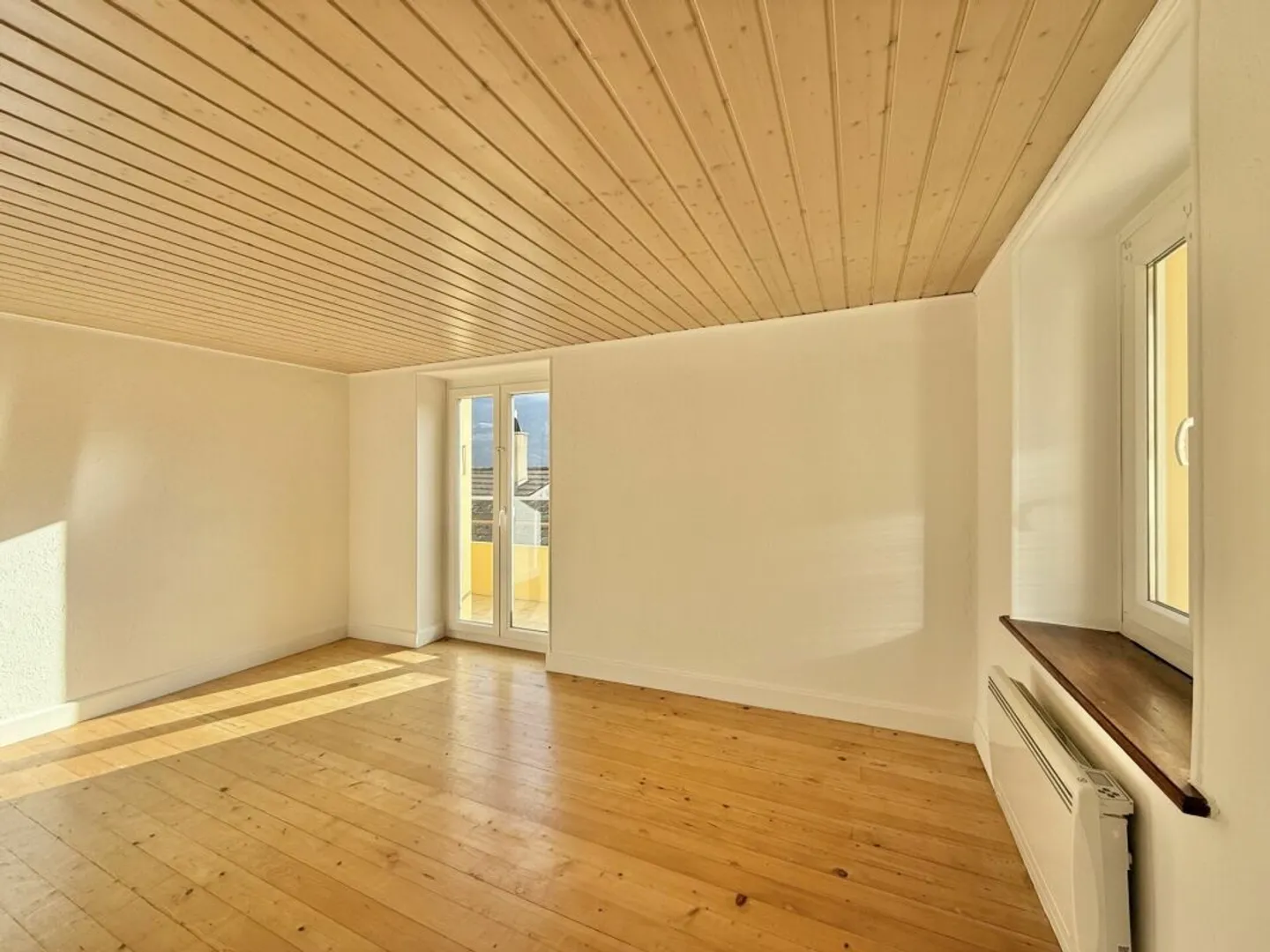 House with 2 apartments in Fully - Photo 8 of 15